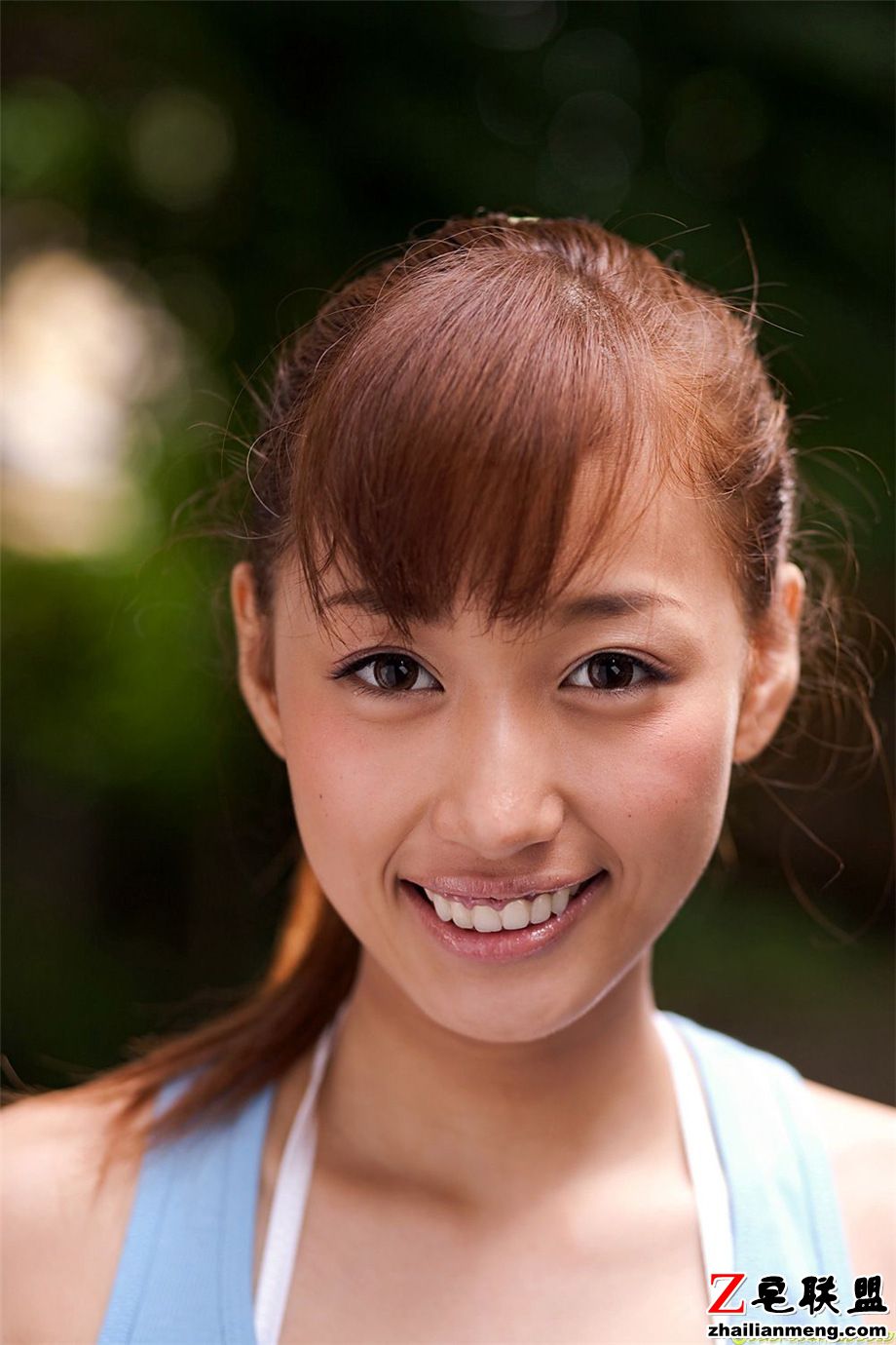 美乳日本美女绫濑迪亚娜诱惑私房照图片第3张