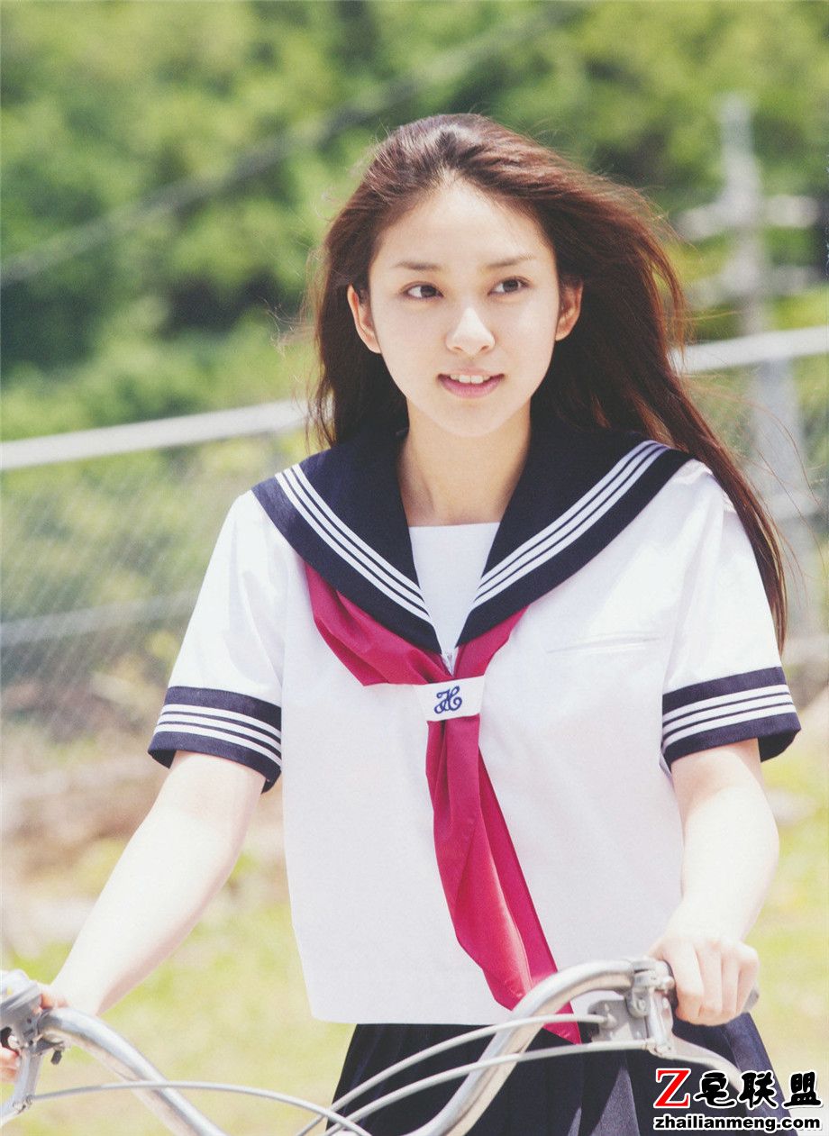 <a href=https://www.zhailm.com/e/tags/?tagname=%E6%B8%85%E7%BA%AF target=_blank class=infotextkey>清纯</a><a href=https://www.zhailm.com/e/tags/?tagname=%E6%97%A5%E6%9C%AC target=_blank class=infotextkey>日本</a><a href=https://www.zhailm.com/e/tags/?tagname=%E7%BE%8E%E5%A5%B3 target=_blank class=infotextkey>美女</a>武井咲学生妹制服<a href=https://www.zhailm.com/e/tags/?tagname=%E5%86%99%E7%9C%9F target=_blank class=infotextkey>写真</a>集第1张