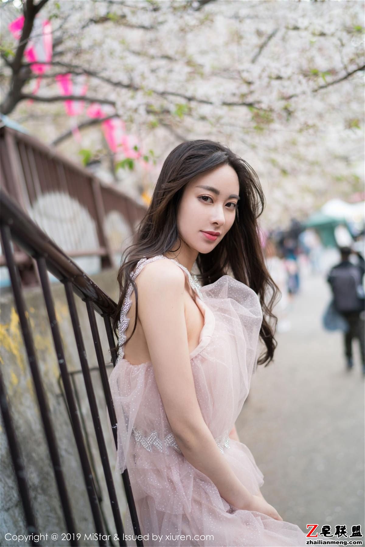 [MiStar] 2019.04.15 Vol.280 穆菲菲 [40+1P119M]_0004