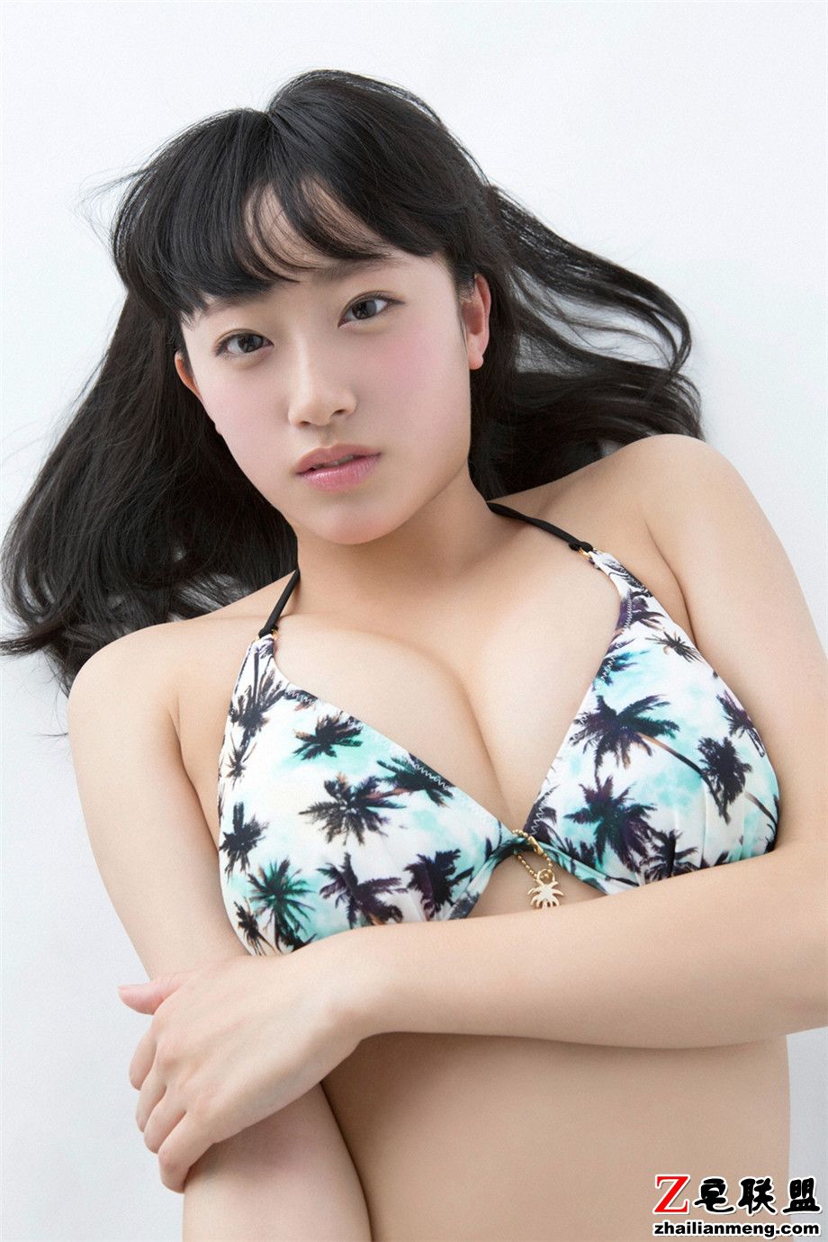 身材迷人的<a href=https://www.zhailm.com/e/tags/?tagname=%E6%97%A5%E6%9C%AC%E7%BE%8E%E5%A5%B3 target=_blank class=infotextkey>日本美女</a>内衣诱惑私房写真照片第2张