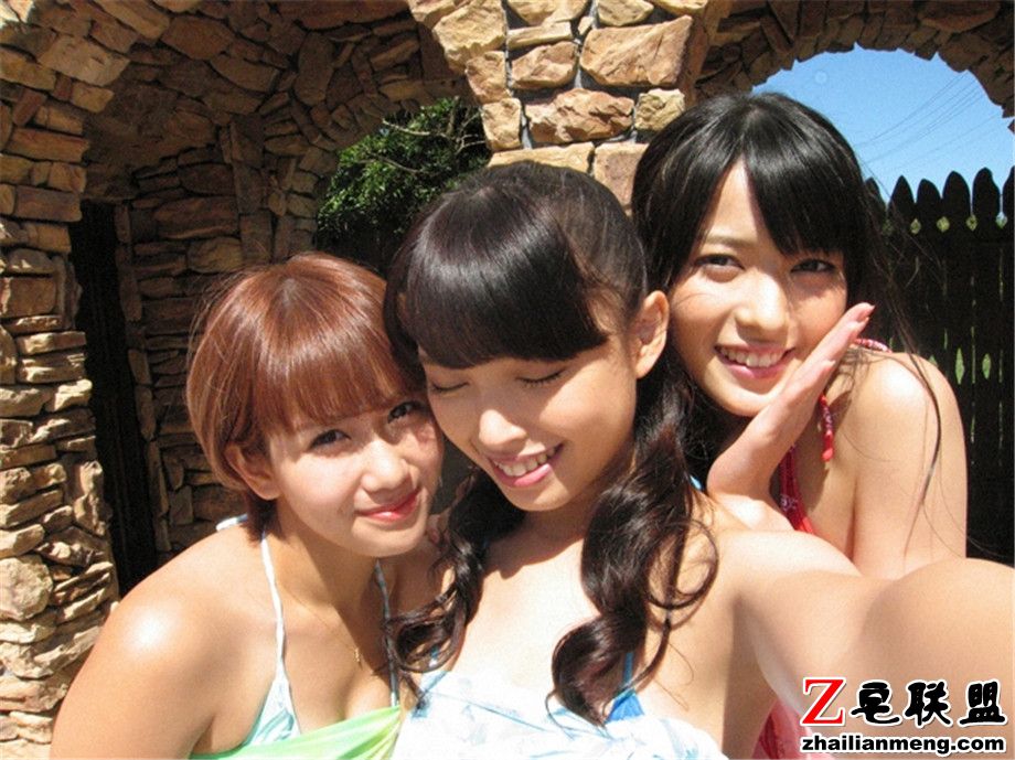 可爱日本美女外拍摄影写真图片第8张