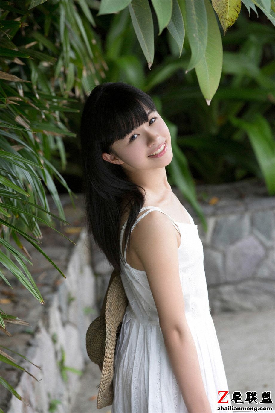 90后可爱日本娇小美女百川晴香高清<a href=https://www.zhailm.com/e/tags/?tagname=%E5%86%99%E7%9C%9F%E5%9B%BE%E7%89%87 target=_blank class=infotextkey>写真图片</a>集第2张