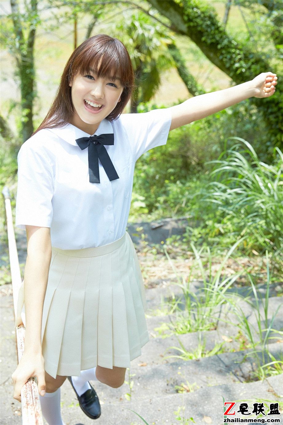 日本x21小美女可爱外拍写真图片第8张