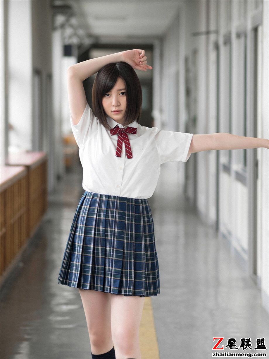 95后日本制服学生美女岩田华怜高清<a href=https://www.zhailm.com/e/tags/?tagname=%E5%86%99%E7%9C%9F%E5%9B%BE%E7%89%87 target=_blank class=infotextkey>写真图片</a>第2张