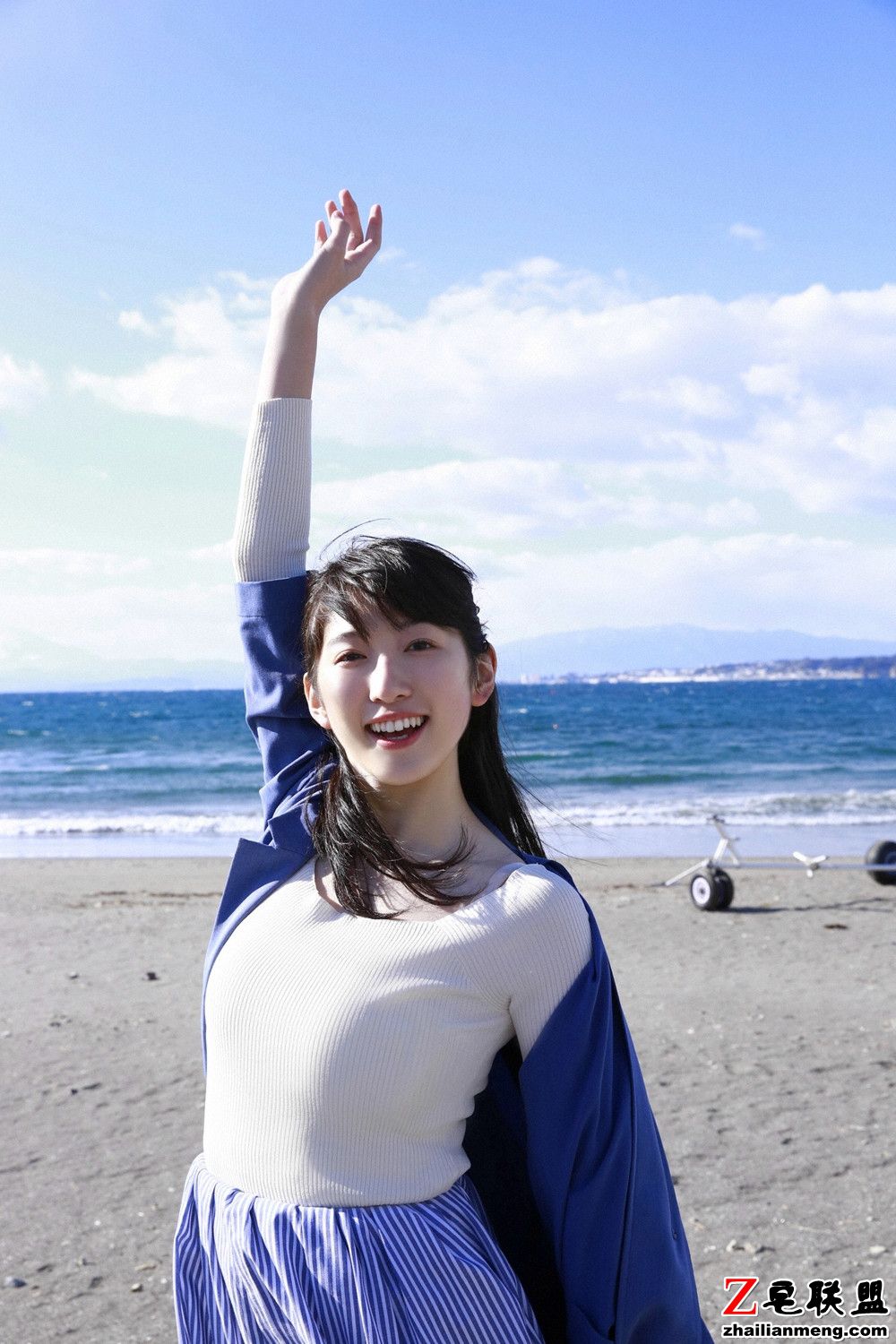 98年<a href=https://www.zhailm.com/e/tags/?tagname=%E6%97%A5%E6%9C%AC target=_blank class=infotextkey>日本</a><a href=https://www.zhailm.com/e/tags/?tagname=%E6%B8%85%E7%BA%AF target=_blank class=infotextkey>清纯</a><a href=https://www.zhailm.com/e/tags/?tagname=%E7%BE%8E%E5%A5%B3 target=_blank class=infotextkey>美女</a>日比美思可爱外拍<a href=https://www.zhailm.com/e/tags/?tagname=%E5%86%99%E7%9C%9F target=_blank class=infotextkey>写真</a>集第1张