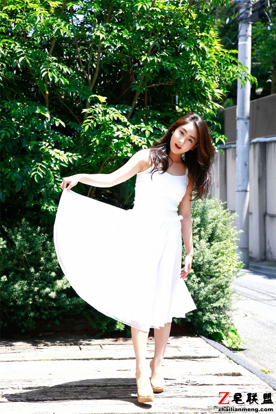 98年极品<a href=https://www.zhailm.com/e/tags/?tagname=%E6%97%A5%E6%9C%AC%E7%BE%8E%E5%A5%B3 target=_blank class=infotextkey>日本美女</a>平祐奈图片第2张