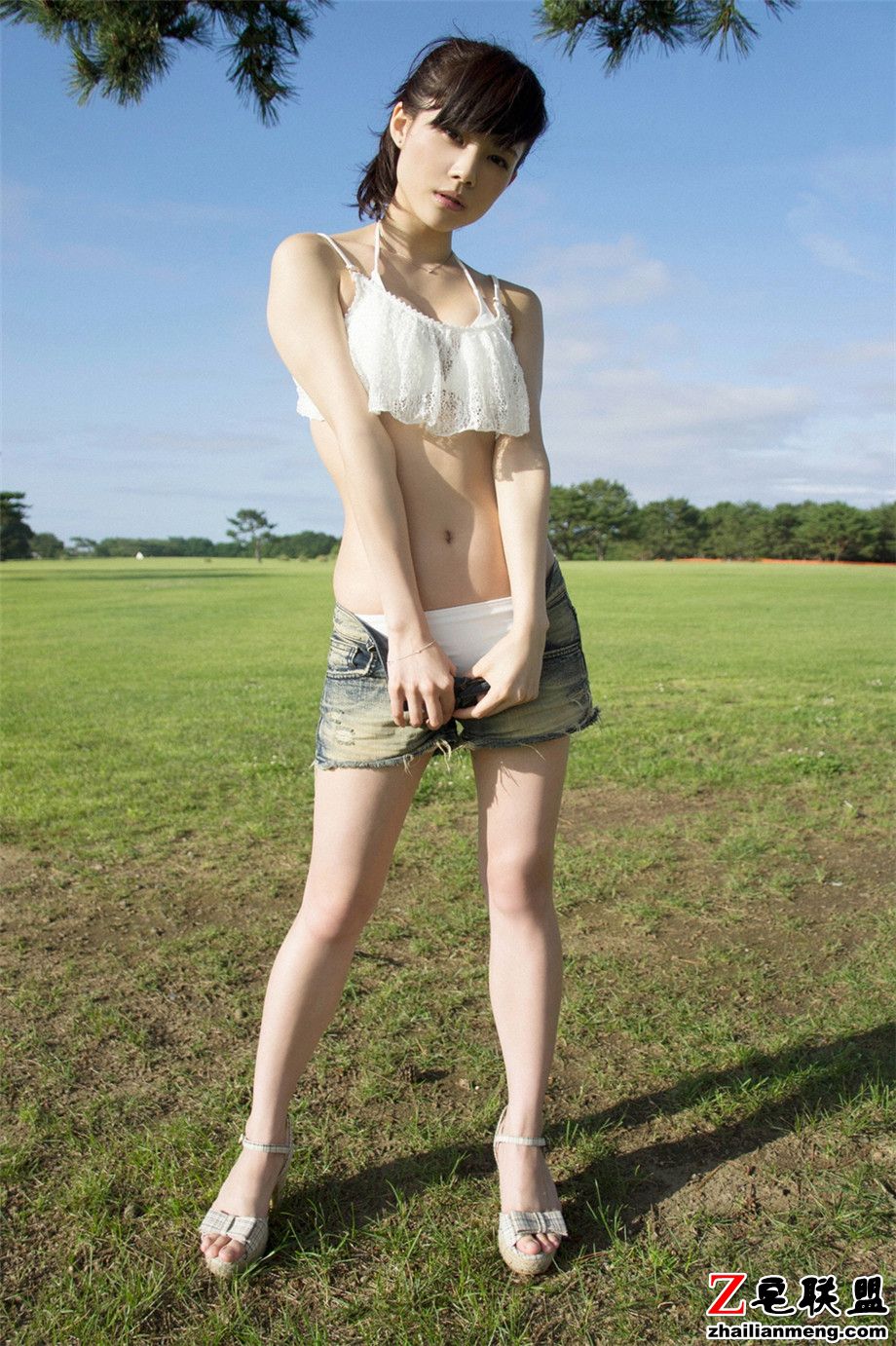 曰本性感小美女松川佑依子大尺度外拍写真图片第5张