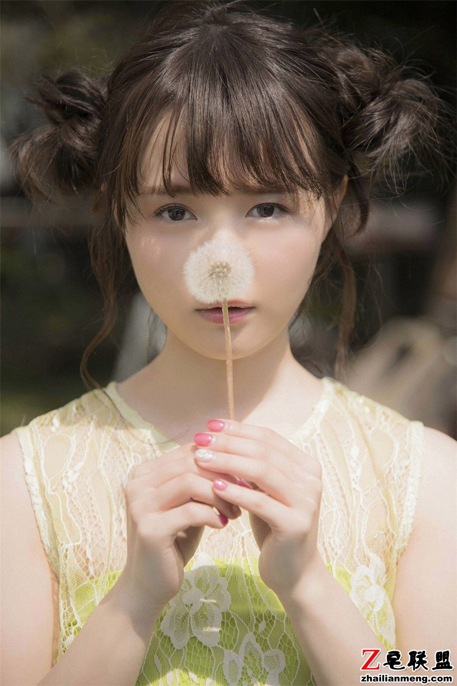 可爱<a href=https://www.zhailm.com/e/tags/?tagname=%E6%97%A5%E6%9C%AC%E7%BE%8E%E5%A5%B3 target=_blank class=infotextkey>日本美女</a>尾崎由香户外活泼写真集第2张