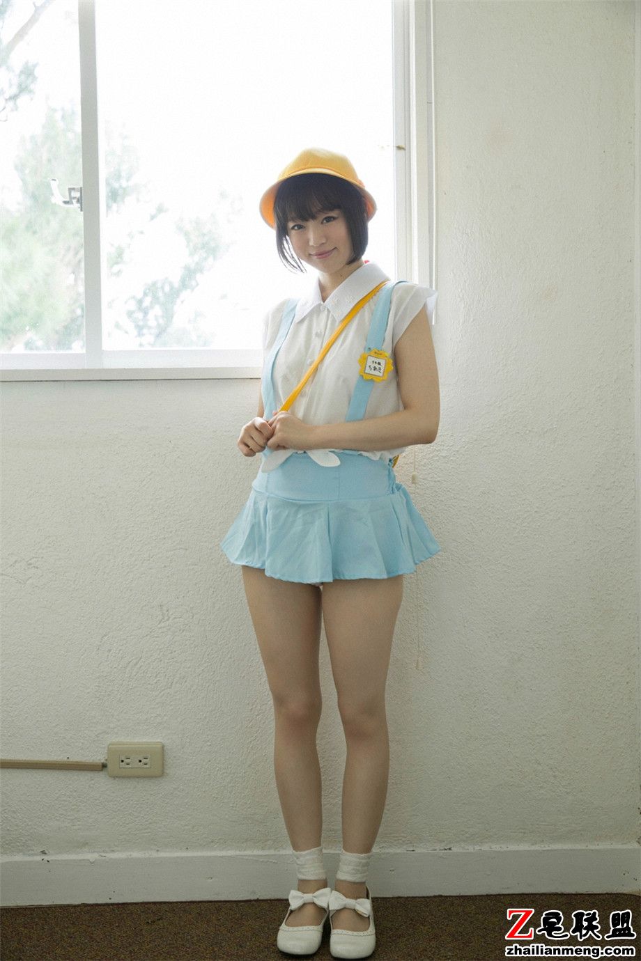 美乳日本短发精致美女喜屋武千秋诱惑私房写真照图片第2张