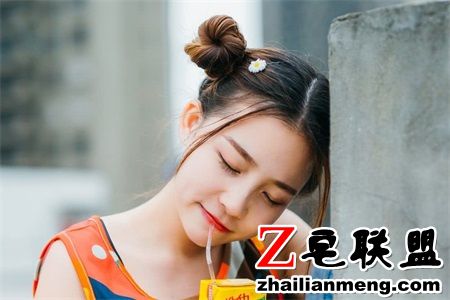 女子卖身供男友无怨无悔，难道这就是所谓的爱情？