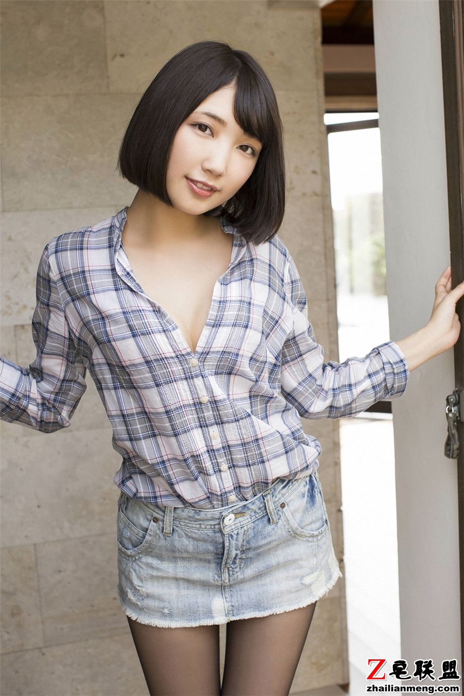 短发<a href=https://www.zhailm.com/e/tags/?tagname=%E6%97%A5%E6%9C%AC target=_blank class=infotextkey>日本</a><a href=https://www.zhailm.com/e/tags/?tagname=%E9%BB%91%E4%B8%9D target=_blank class=infotextkey>黑丝</a><a href=https://www.zhailm.com/e/tags/?tagname=%E7%BE%8E%E5%A5%B3 target=_blank class=infotextkey>美女</a>霜月めあ大胆<a href=https://www.zhailm.com/e/tags/?tagname=%E5%86%99%E7%9C%9F target=_blank class=infotextkey>写真</a>集第1张