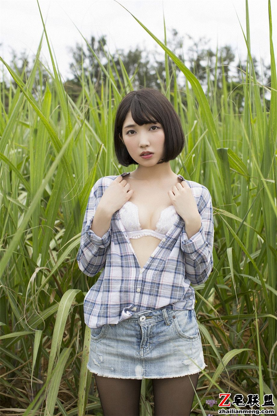 短发日本黑丝美女霜月めあ大胆写真集第5张