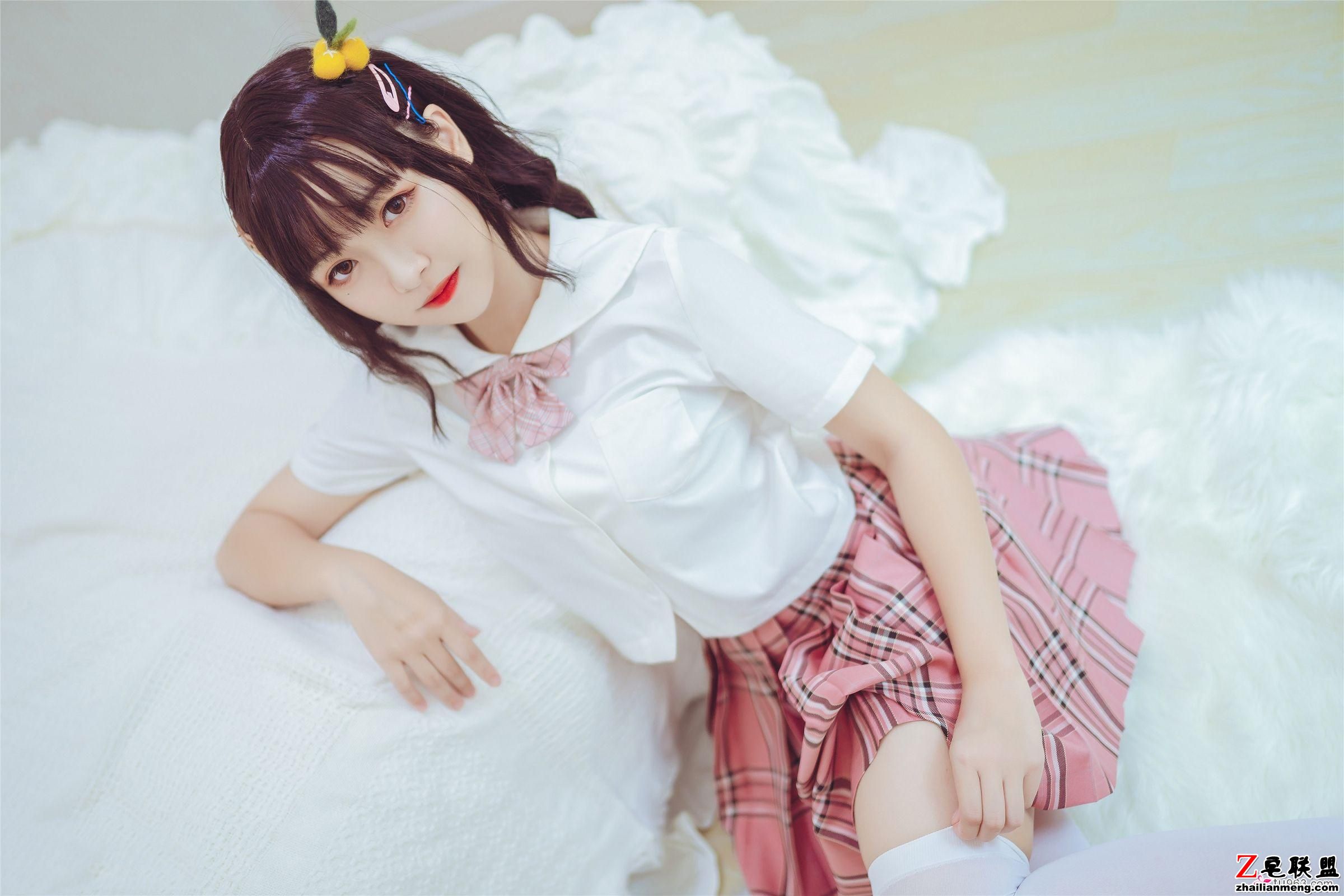 喵糖映画  VOL.001 过膝白丝