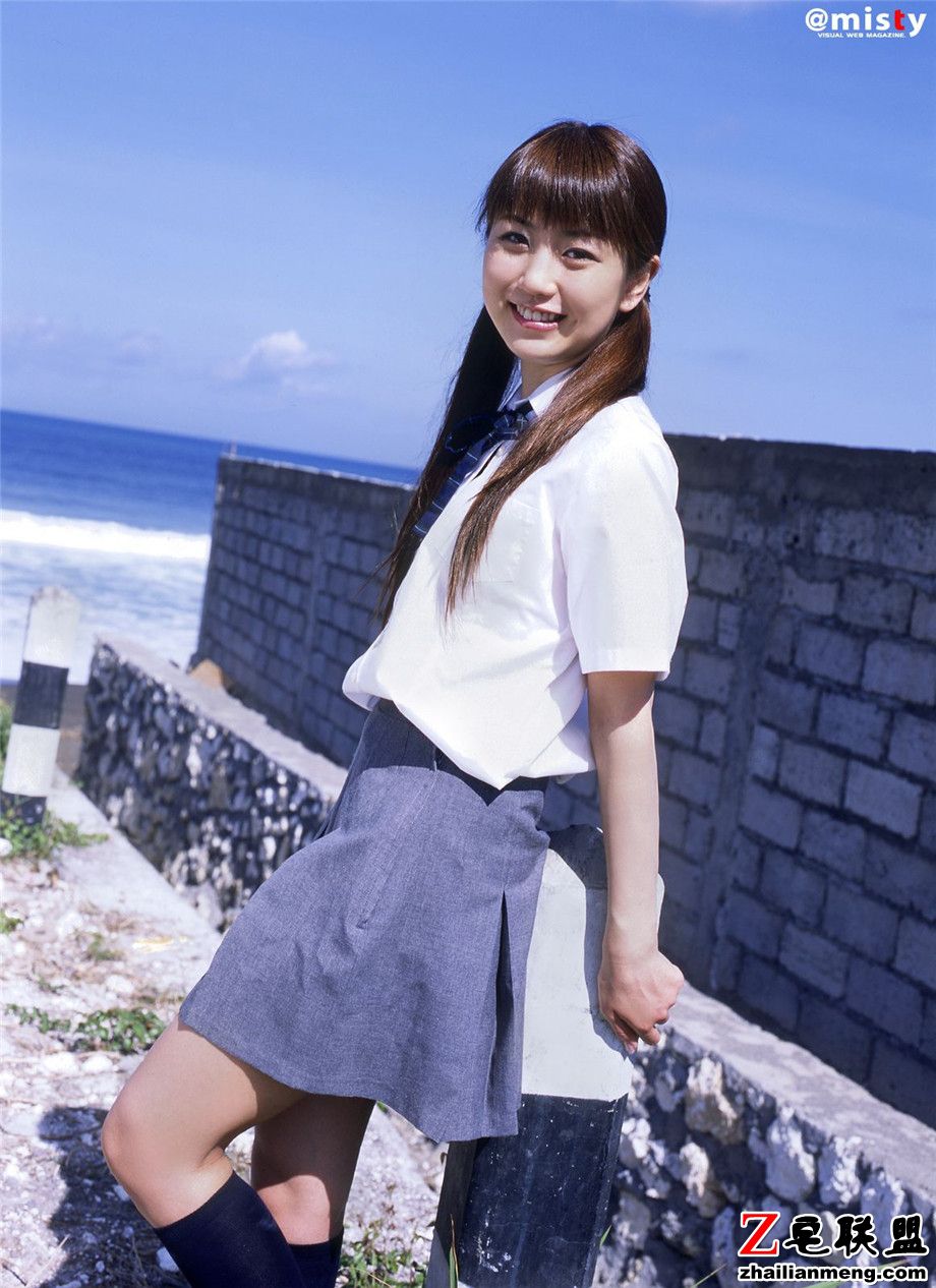 清纯长发<a href=https://www.zhailm.com/e/tags/?tagname=%E6%97%A5%E6%9C%AC%E7%BE%8E%E5%A5%B3 target=_blank class=infotextkey>日本美女</a>中村知世迷人小可爱外拍写真照片第2张