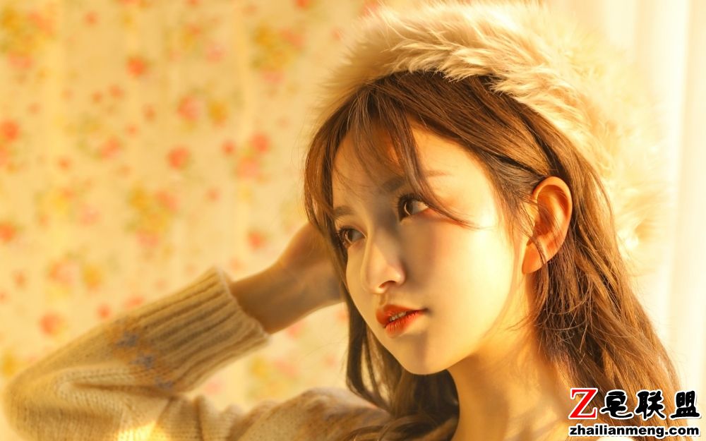 韩系女生好漂亮美若天仙黄色背景艳丽写真