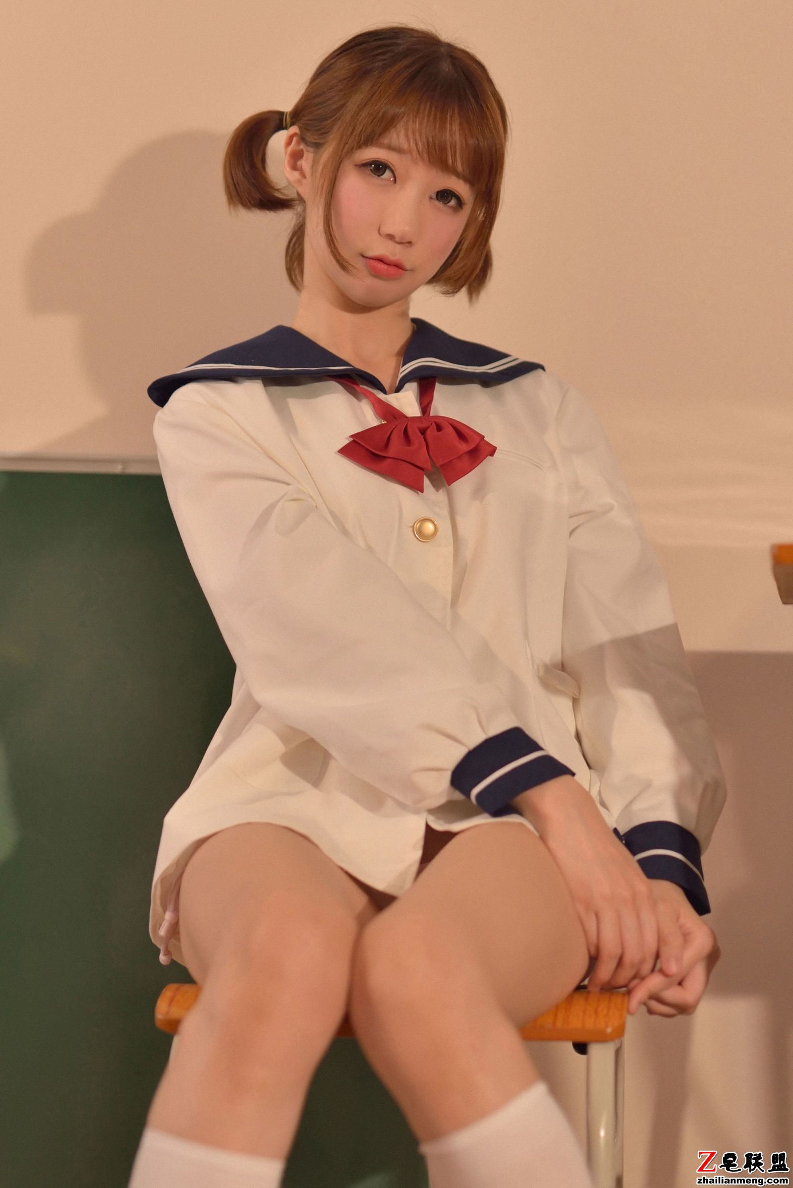 [<a href=https://www.zhailm.com/e/tags/?tagname=CosPlay%E7%BE%8E%E5%A5%B3 target=_blank class=infotextkey>CosPlay</a><a href=https://www.zhailm.com/e/tags/?tagname=%E7%BE%8E%E5%A5%B3 target=_blank class=infotextkey>美女</a>] NAGISA魔物喵 - 生理课 <a href=https://www.zhailm.com/e/tags/?tagname=%E5%86%99%E7%9C%9F target=_blank class=infotextkey>写真</a>套图第1张