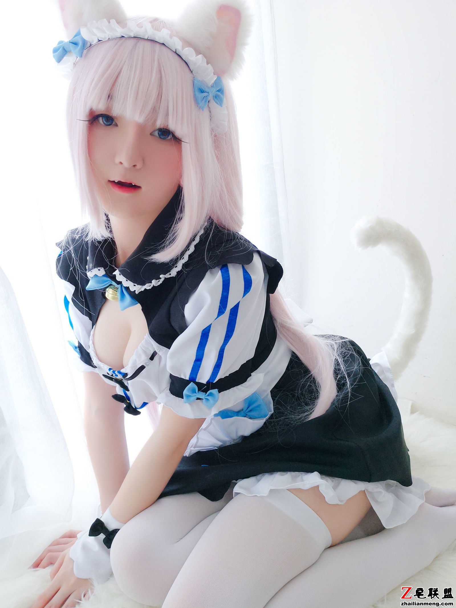 [Coser美女] 一小央泽 - 猫娘香子兰 写真套图第11张