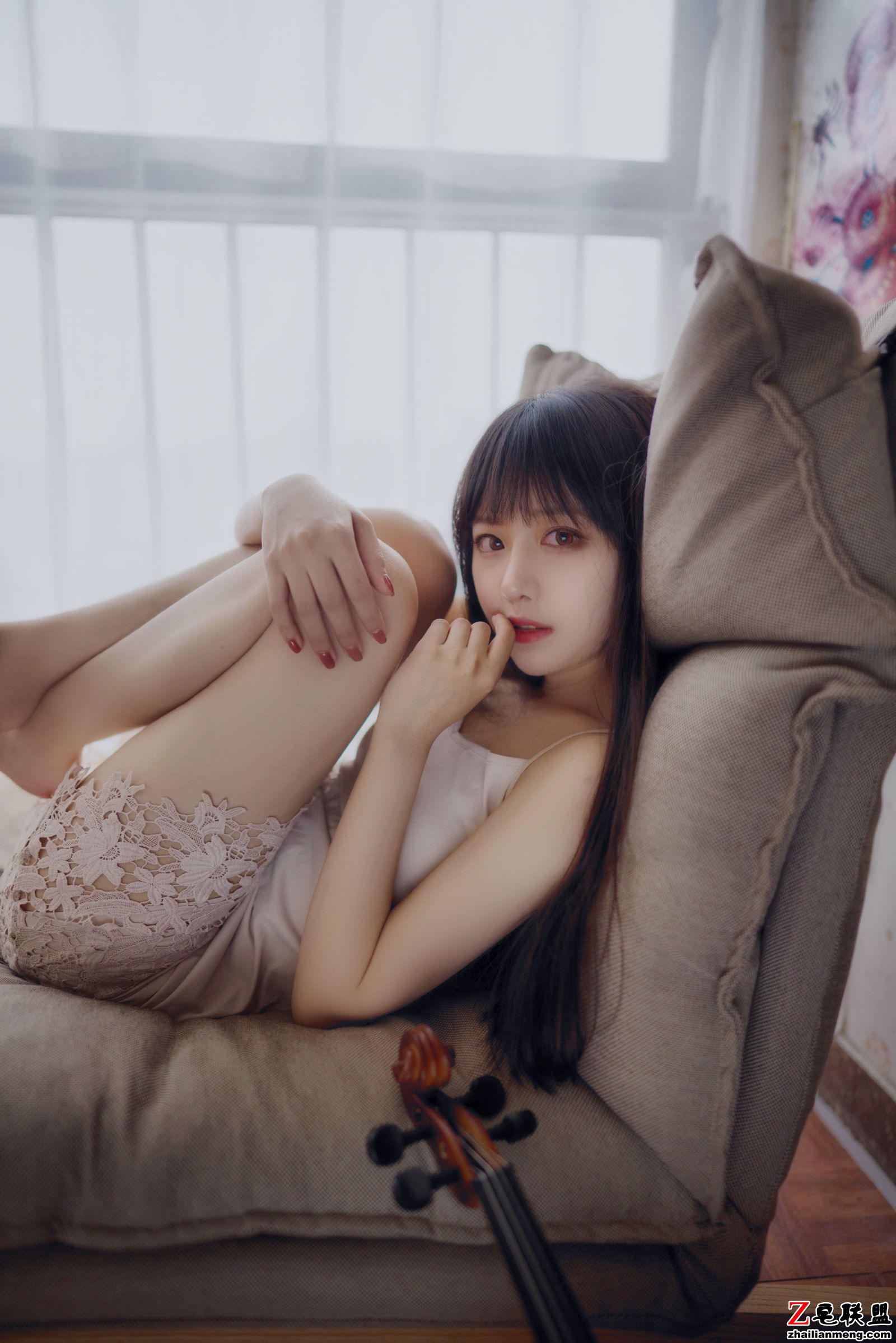 [CosPlay美女] Shika小鹿鹿 - 长发姑娘 写真套图第7张