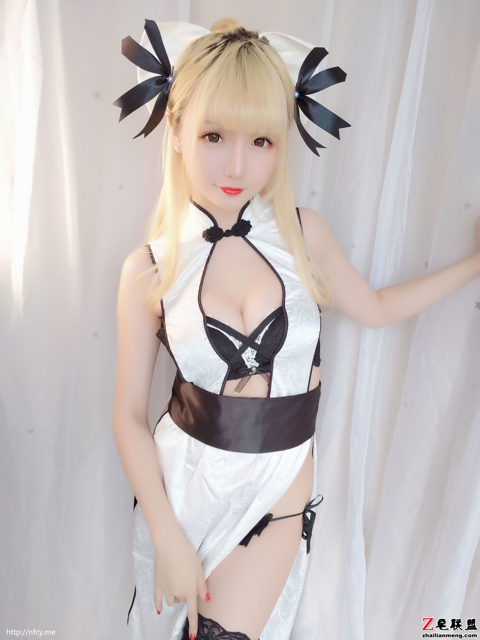 [COSER美女] 小姐姐星之迟迟 - 优雅旗袍包 写真套图第10张