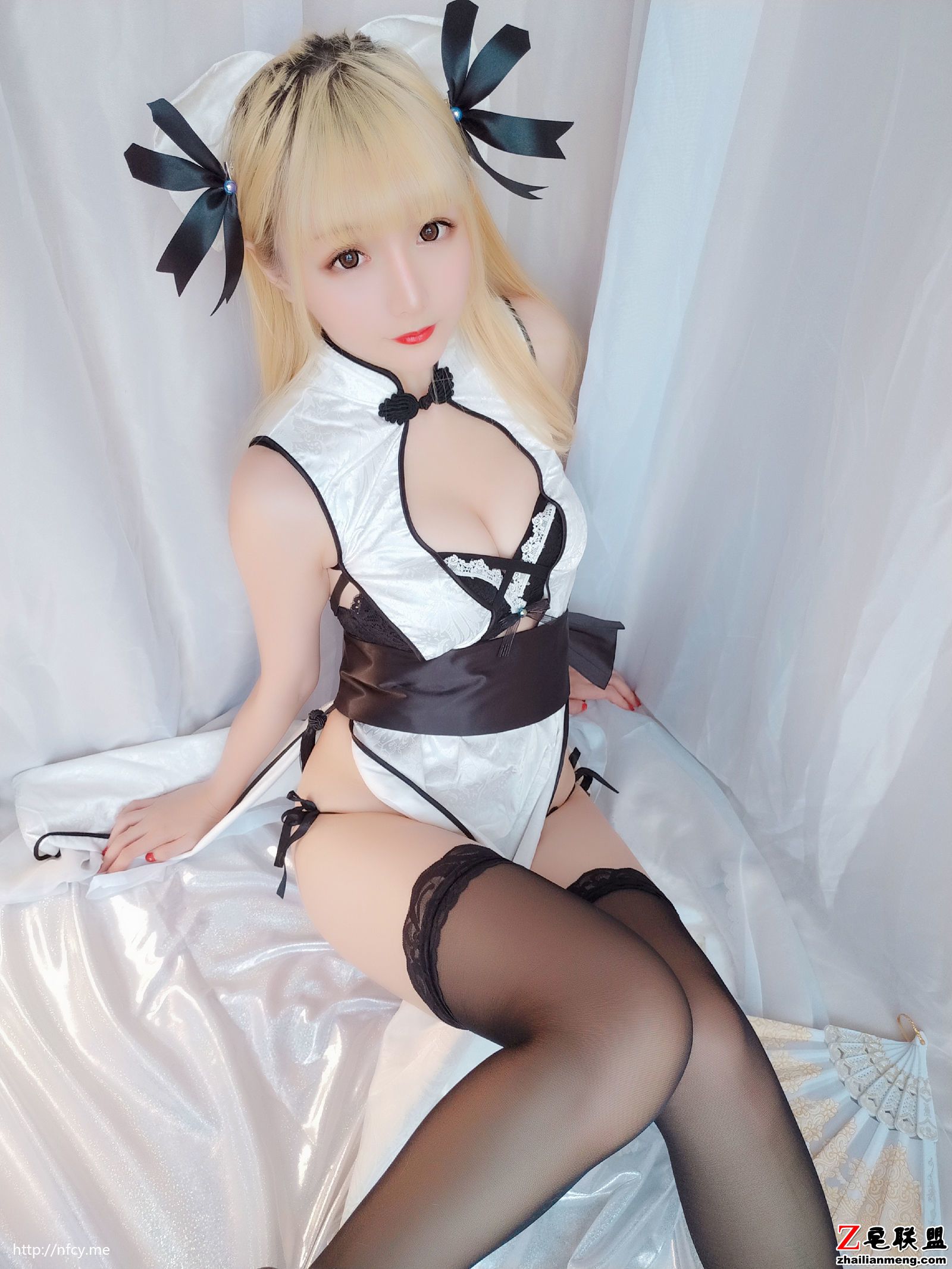 [COSER<a href=https://www.zhailm.com/e/tags/?tagname=%E7%BE%8E%E5%A5%B3 target=_blank class=infotextkey>美女</a>] 小姐姐星之迟迟 - 优雅旗袍包 <a href=https://www.zhailm.com/e/tags/?tagname=%E5%86%99%E7%9C%9F target=_blank class=infotextkey>写真</a>套图第1张