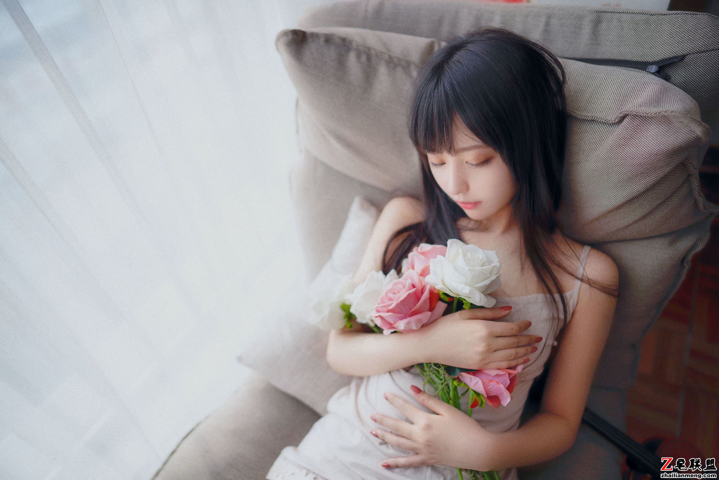 [CosPlay美女] Shika小鹿鹿 - 长发姑娘 <a href=https://www.zhailm.com/e/tags/?tagname=%E5%86%99%E7%9C%9F%E5%A5%97%E5%9B%BE target=_blank class=infotextkey>写真套图</a>第2张