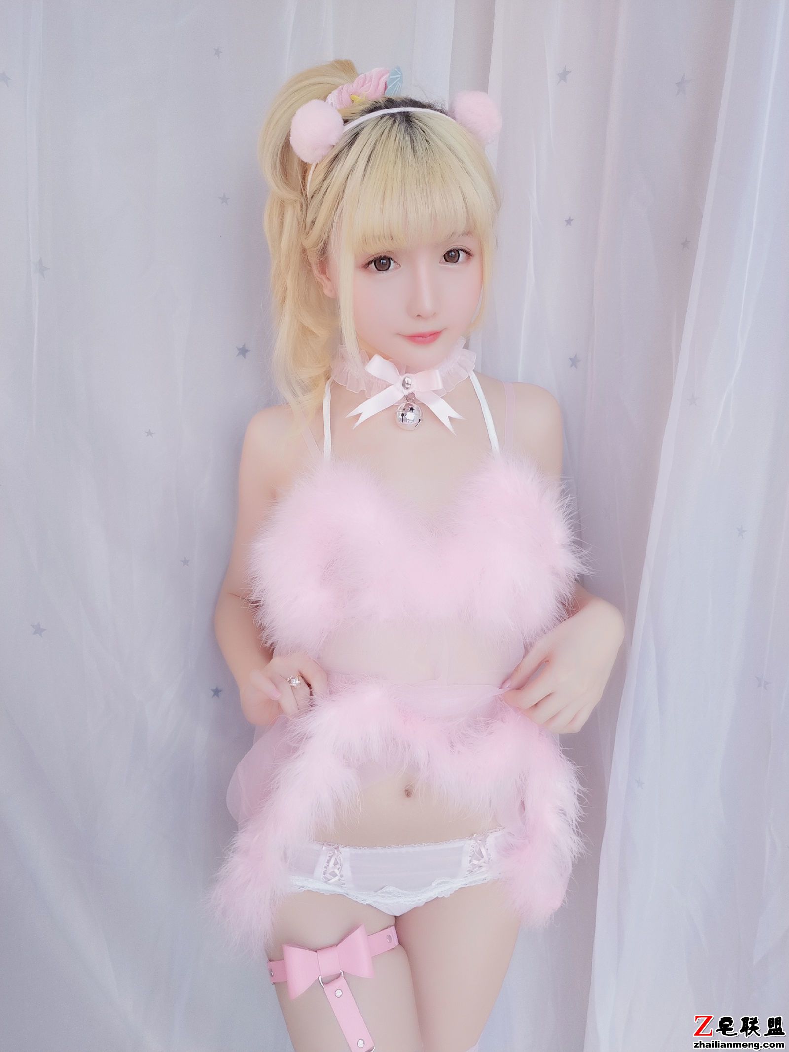 [COSER美女] 小姐姐星之迟迟 - 草莓睡衣包 写真套图第12张