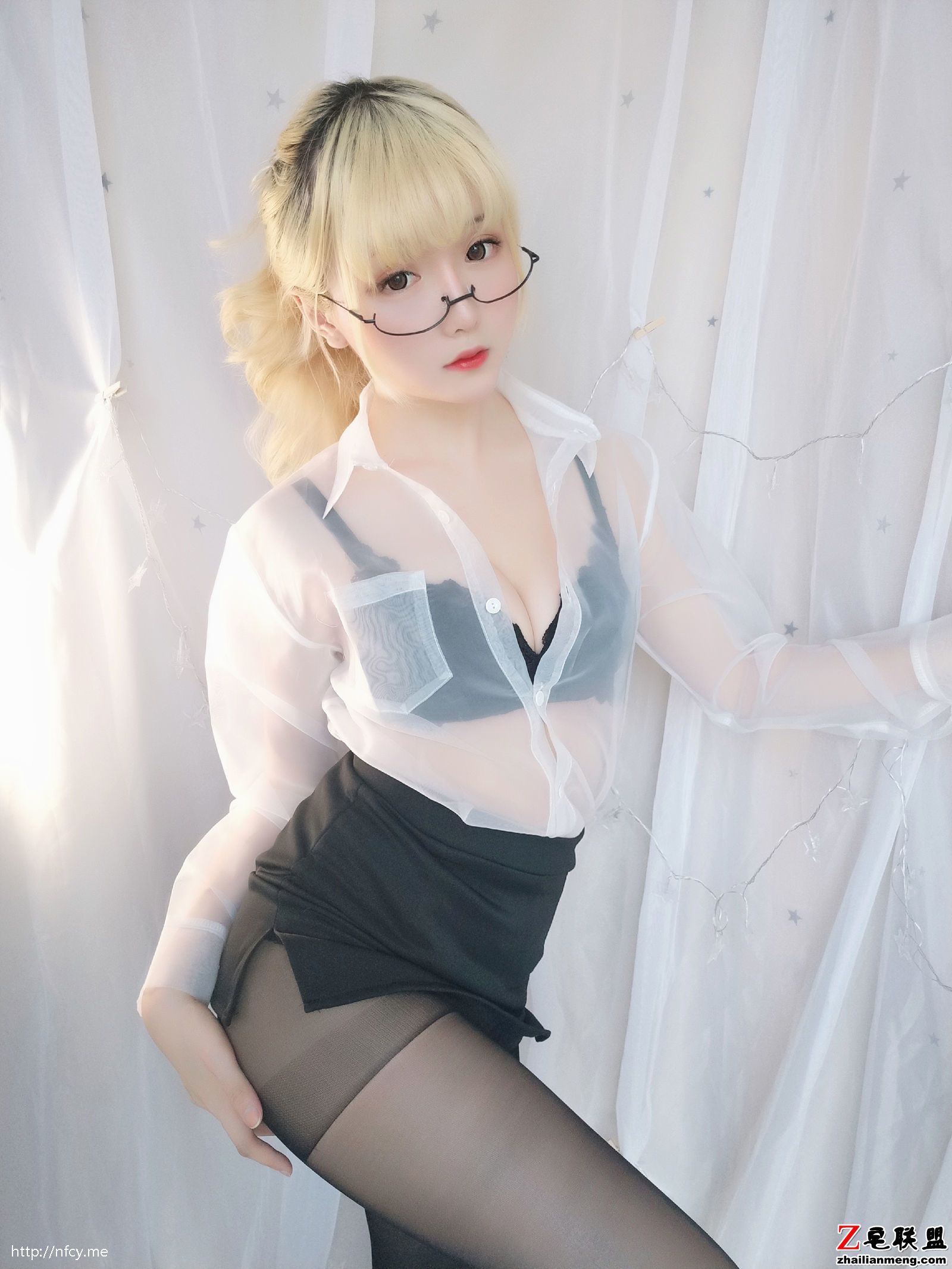 [COSER美女] 小姐姐星之迟迟 - 今晚加班包 写真套图第11张