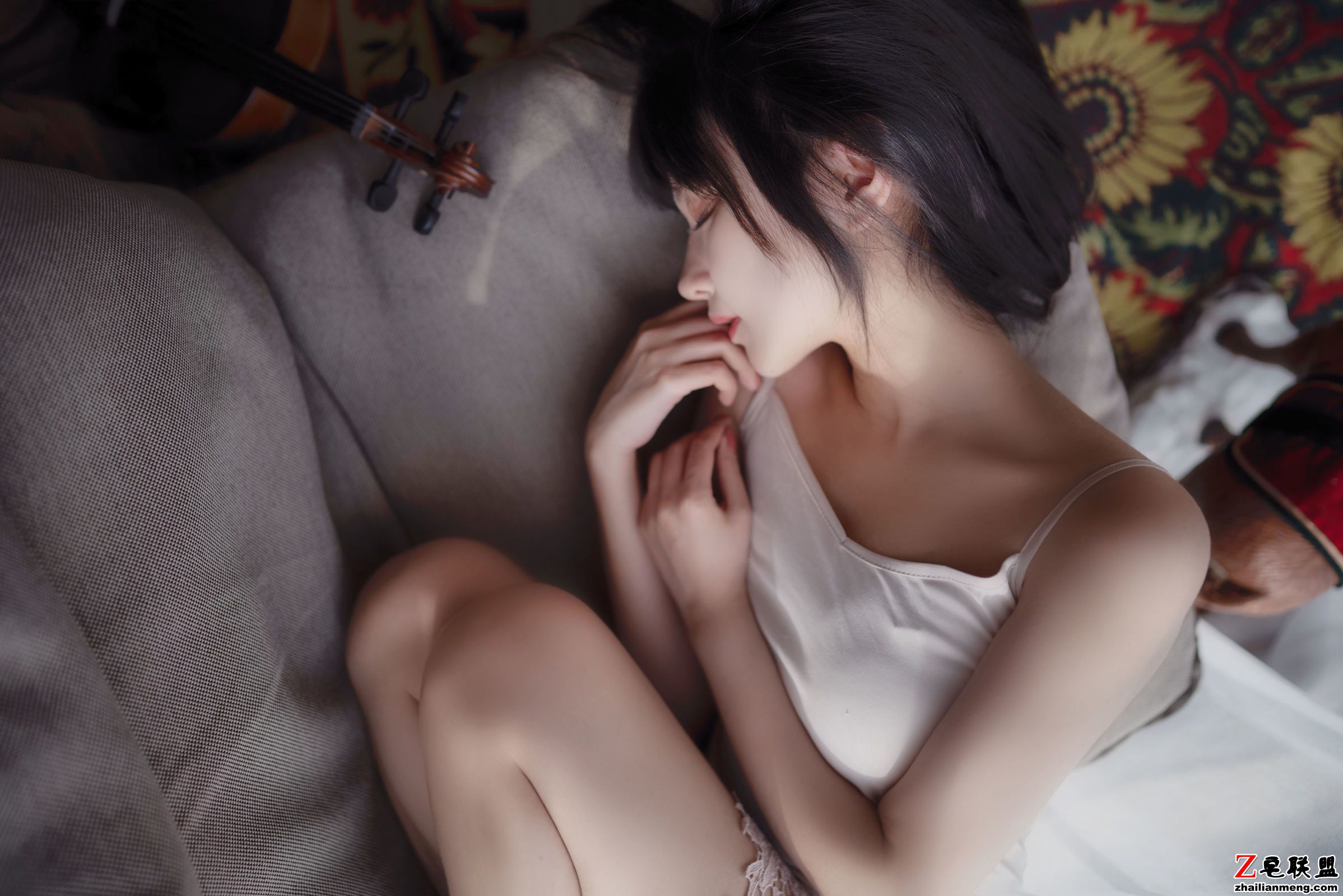 [CosPlay美女] Shika小鹿鹿 - 长发姑娘 写真套图第3张