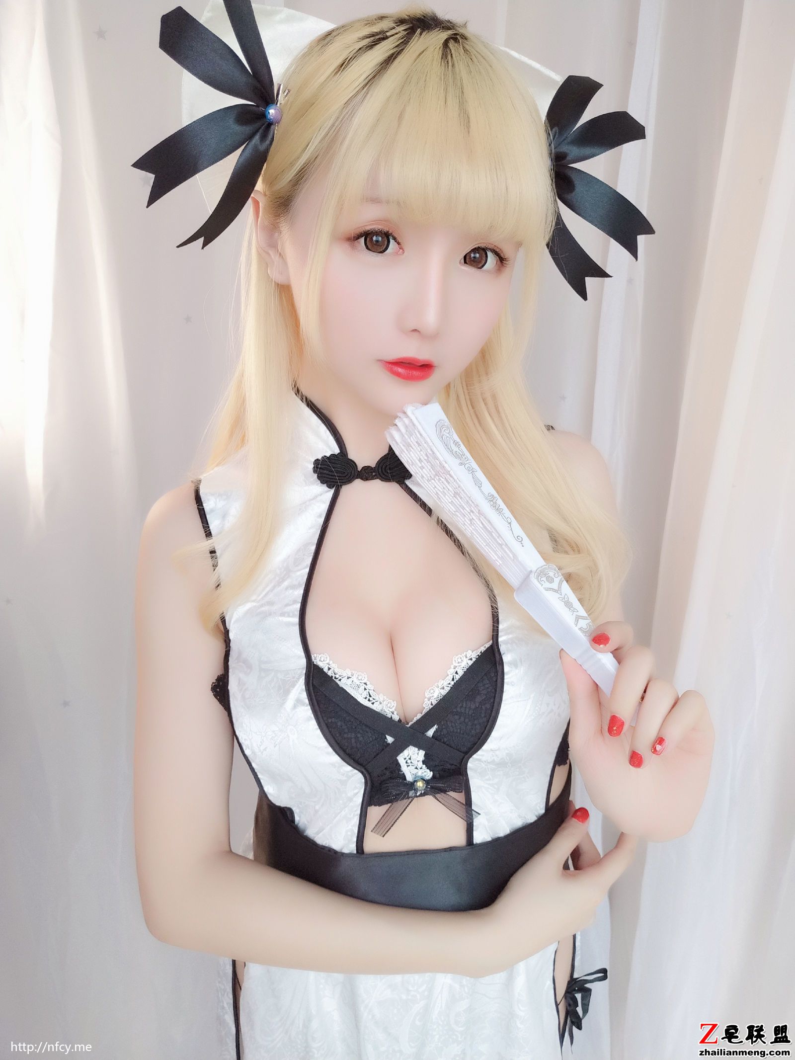 [COSER美女] 小姐姐星之迟迟 - 优雅旗袍包 写真套图第5张