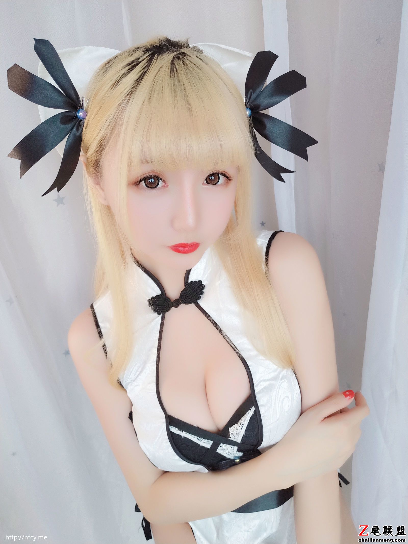 [COSER美女] 小姐姐星之迟迟 - 优雅旗袍包 写真套图第4张