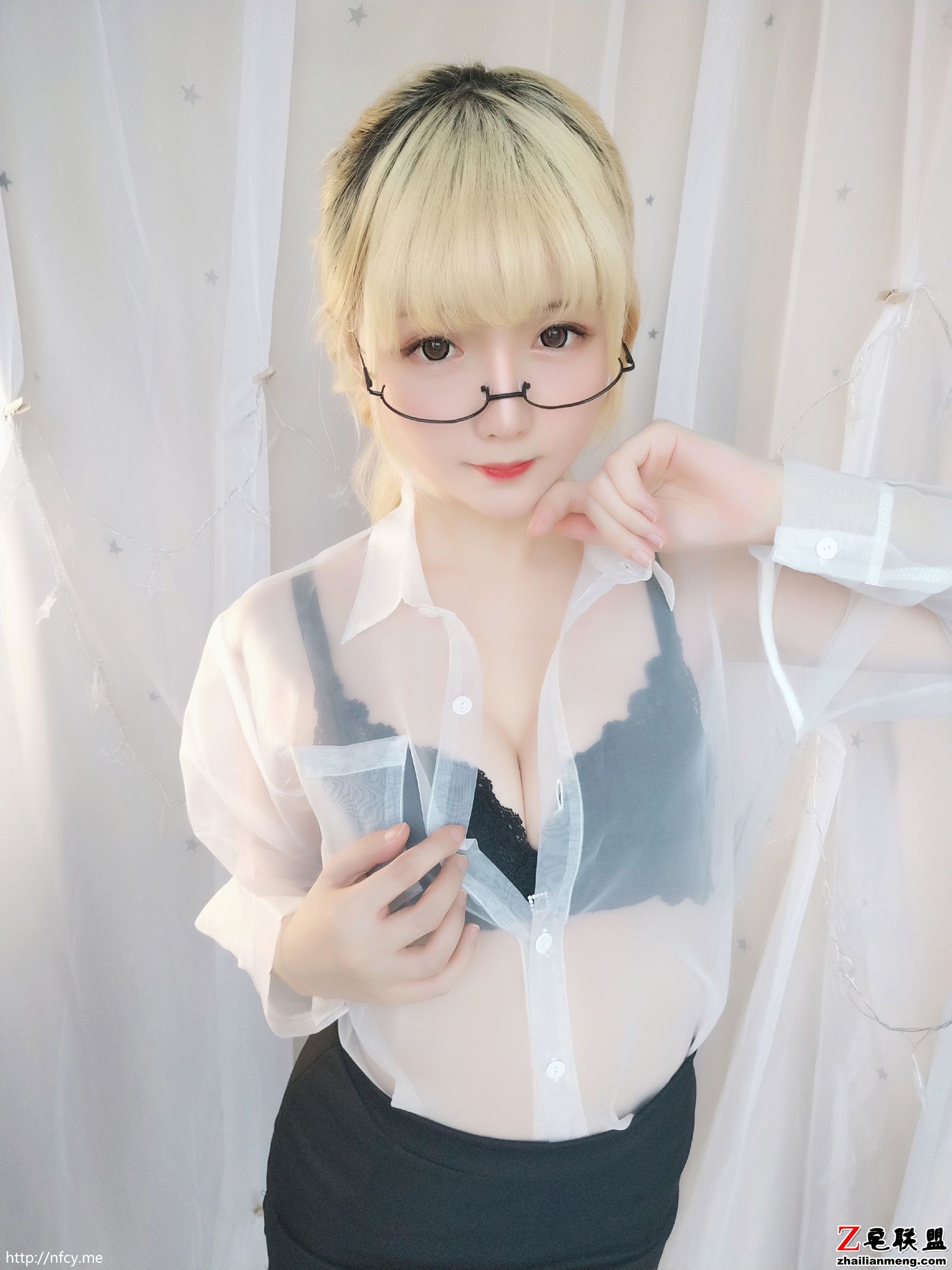 [COSER美女] 小姐姐星之迟迟 - 今晚加班包 写真套图第8张