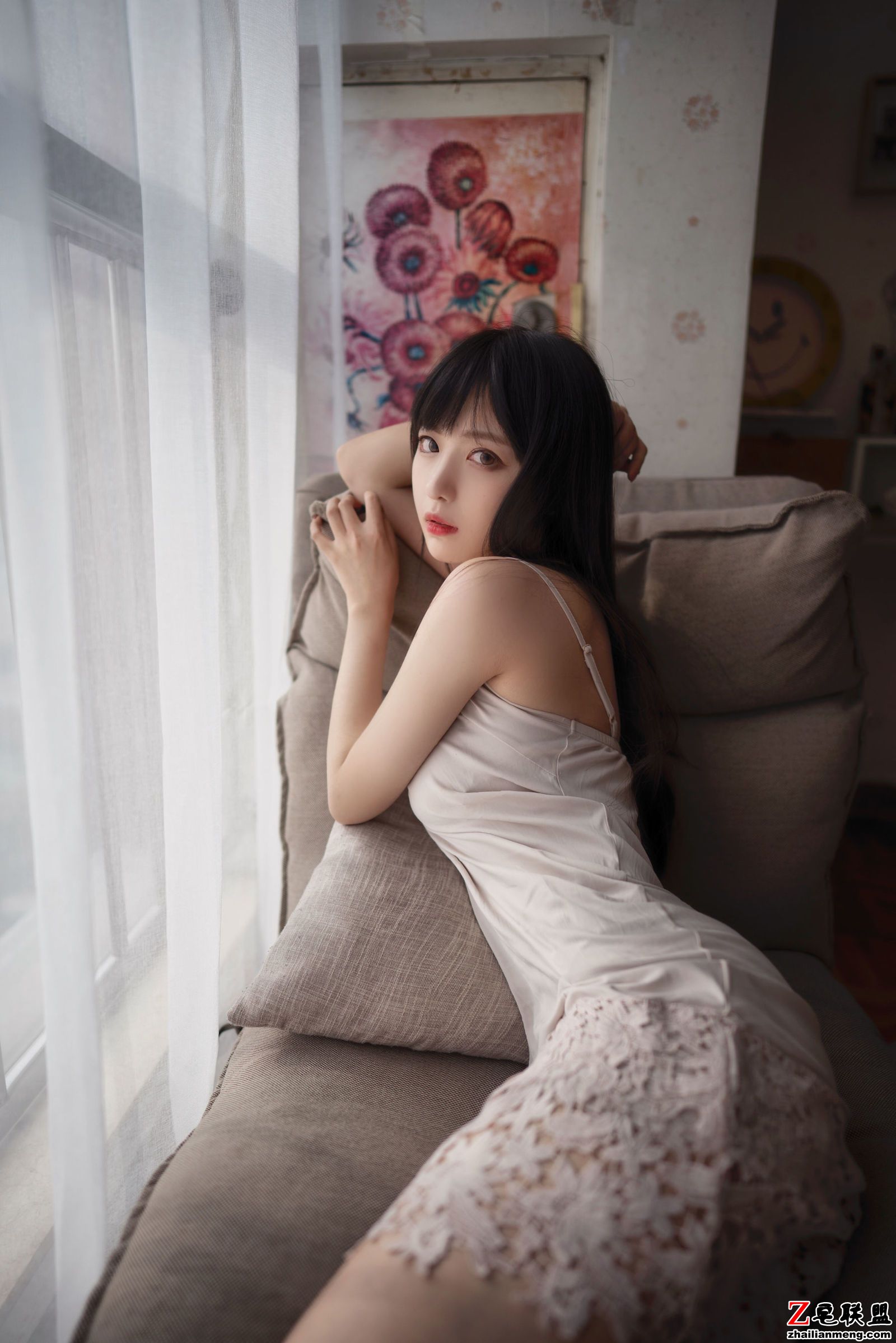 [<a href=https://www.zhailm.com/e/tags/?tagname=CosPlay%E7%BE%8E%E5%A5%B3 target=_blank class=infotextkey>CosPlay</a><a href=https://www.zhailm.com/e/tags/?tagname=%E7%BE%8E%E5%A5%B3 target=_blank class=infotextkey>美女</a>] Shika小鹿鹿 - 长发姑娘 <a href=https://www.zhailm.com/e/tags/?tagname=%E5%86%99%E7%9C%9F target=_blank class=infotextkey>写真</a>套图第1张