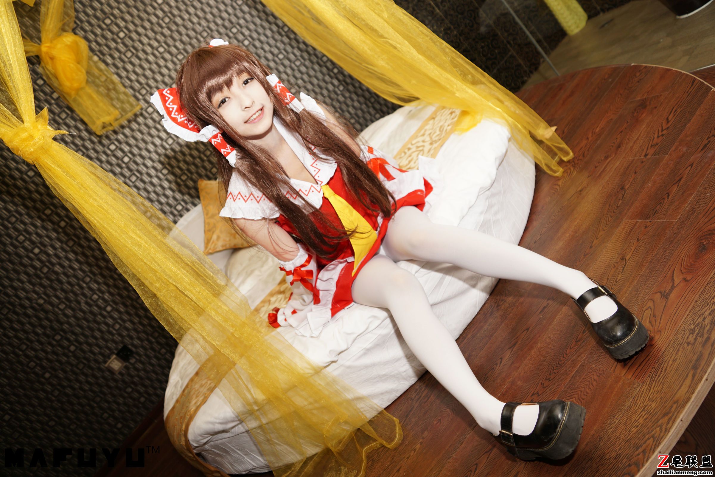 [CosPlay美女] 萝莉神楽板真冬 - 灵梦系列 <a href=https://www.zhailm.com/e/tags/?tagname=%E5%86%99%E7%9C%9F%E5%A5%97%E5%9B%BE target=_blank class=infotextkey>写真套图</a>第2张