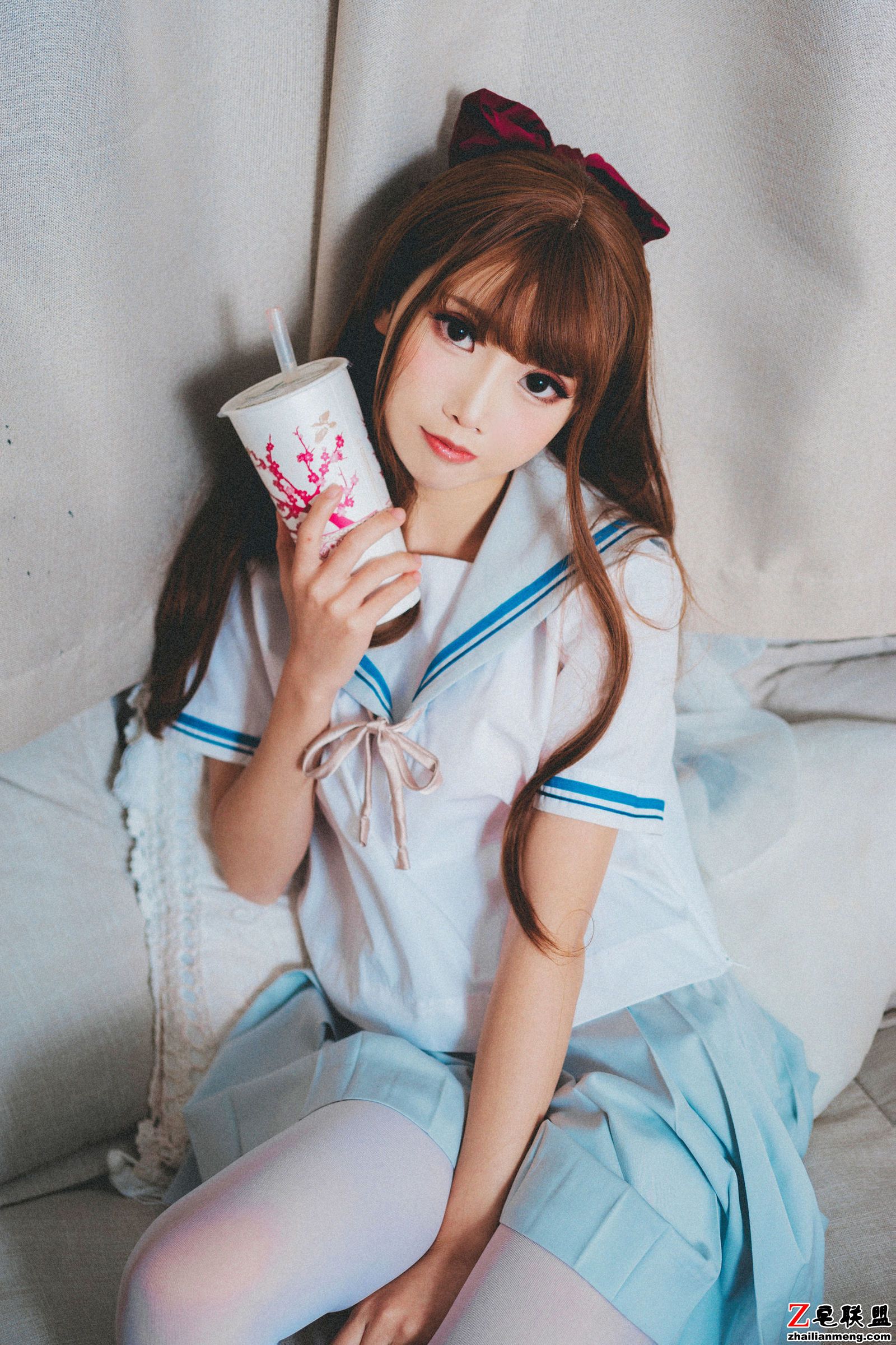 [<a href=https://www.zhailm.com/e/tags/?tagname=CosPlay%E7%BE%8E%E5%A5%B3 target=_blank class=infotextkey>CosPlay</a><a href=https://www.zhailm.com/e/tags/?tagname=%E7%BE%8E%E5%A5%B3 target=_blank class=infotextkey>美女</a>] 面饼仙儿 - JK秀+阿凡达<a href=https://www.zhailm.com/e/tags/?tagname=%E7%A7%81%E6%88%BF target=_blank class=infotextkey>私房</a> <a href=https://www.zhailm.com/e/tags/?tagname=%E5%86%99%E7%9C%9F target=_blank class=infotextkey>写真</a>套图第1张