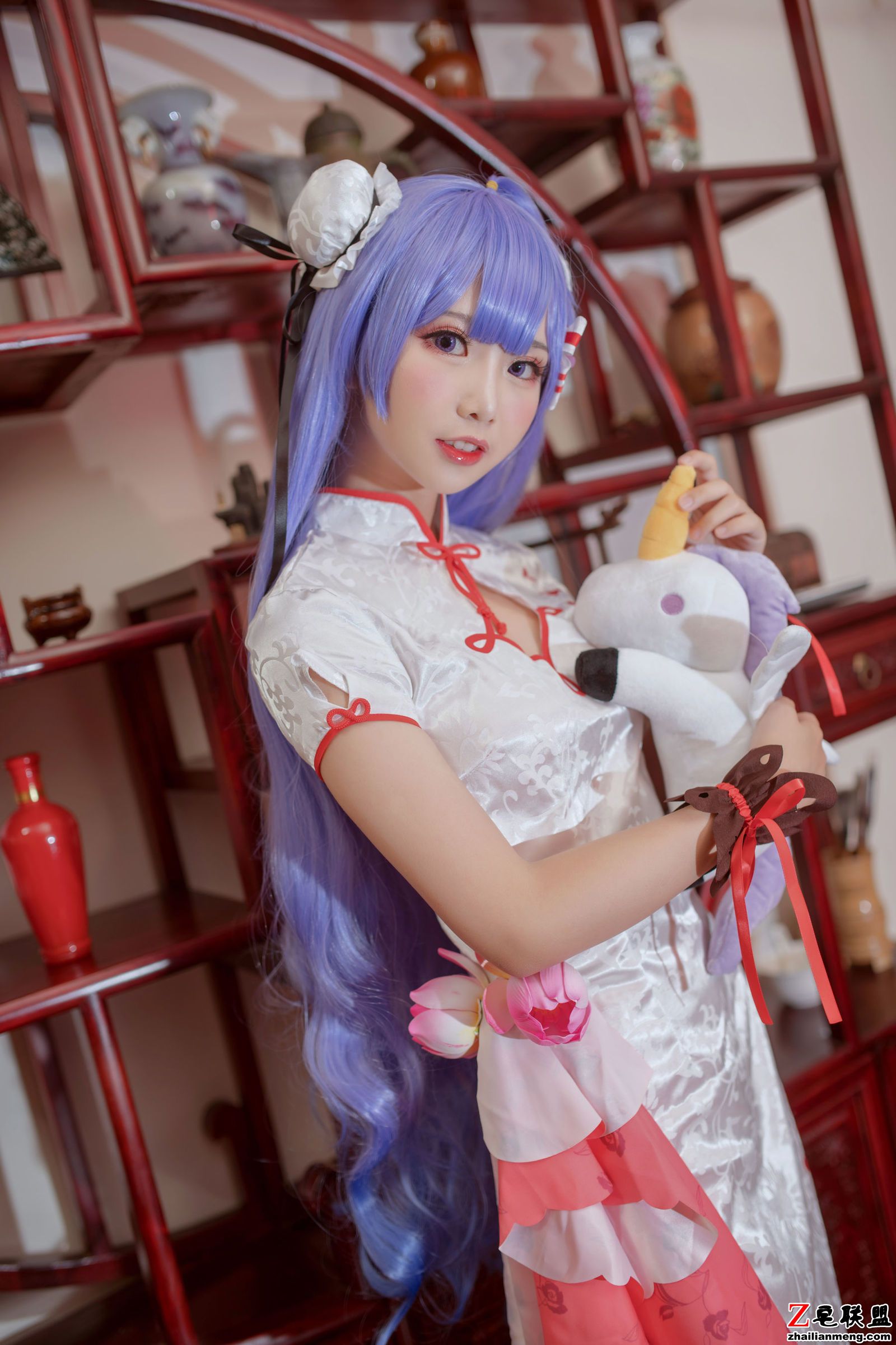 [CosPlay美女] 面饼仙儿 - 旗袍COS 写真套图第4张
