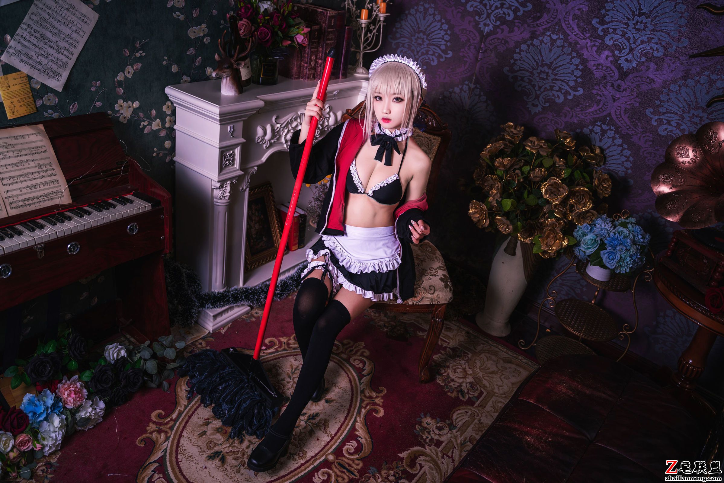 [<a href=https://www.zhailm.com/e/tags/?tagname=CosPlay%E7%BE%8E%E5%A5%B3 target=_blank class=infotextkey>CosPlay</a><a href=https://www.zhailm.com/e/tags/?tagname=%E7%BE%8E%E5%A5%B3 target=_blank class=infotextkey>美女</a>] 鬼畜瑶 - 黑呆女仆 <a href=https://www.zhailm.com/e/tags/?tagname=%E5%86%99%E7%9C%9F target=_blank class=infotextkey>写真</a>套图第1张