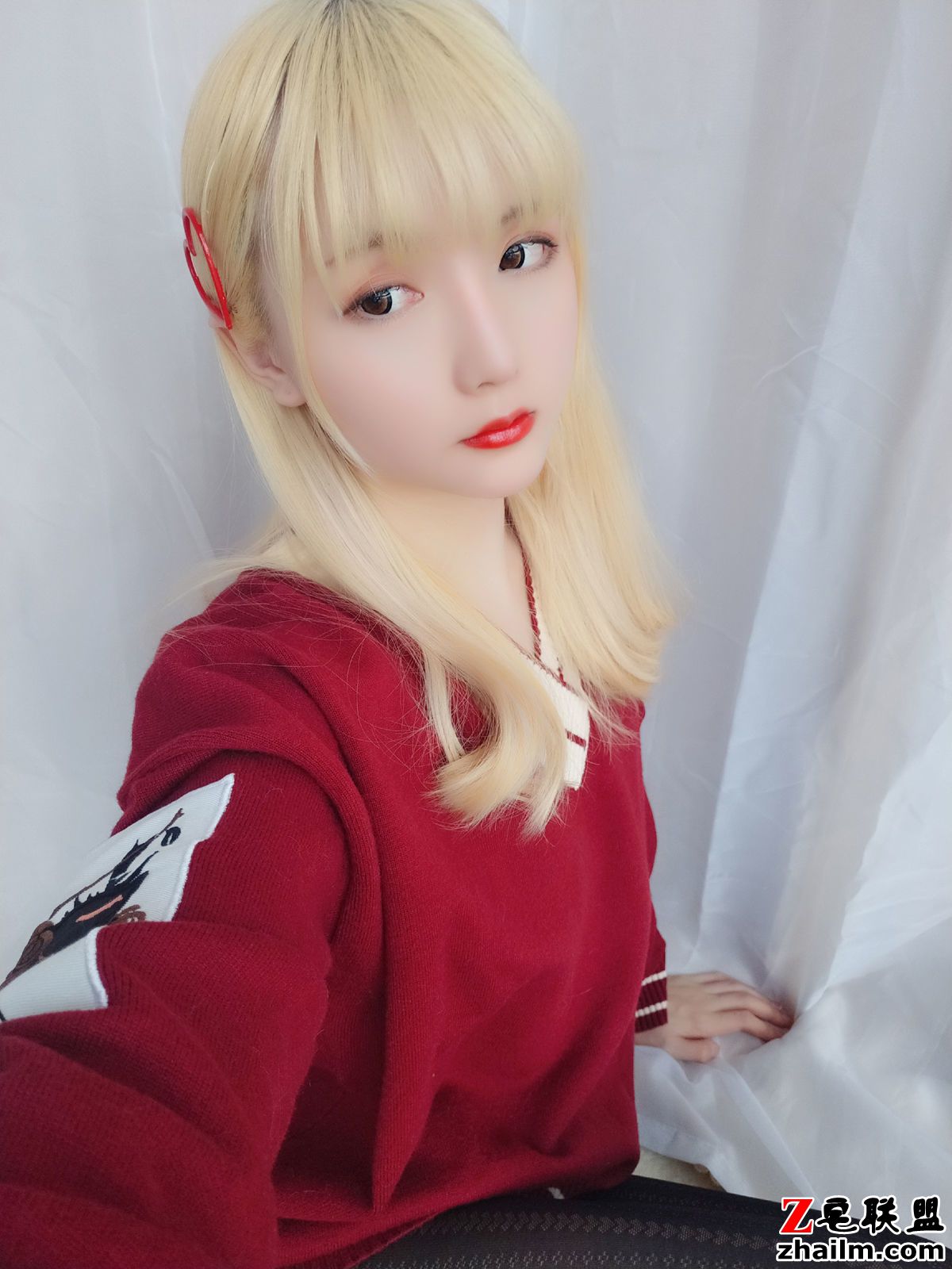 [COSER美女] 小姐姐星之迟迟 - 玫瑰月光包 写真套图第3张