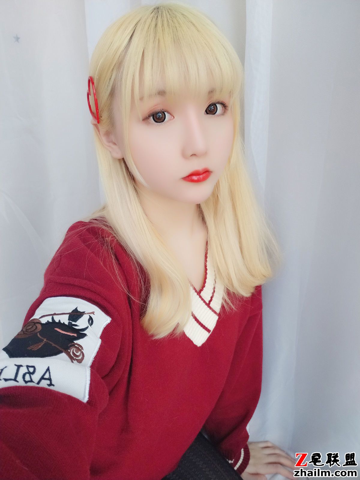 [COSER美女] 小姐姐星之迟迟 - 玫瑰月光包 <a href=https://www.zhailm.com/e/tags/?tagname=%E5%86%99%E7%9C%9F%E5%A5%97%E5%9B%BE target=_blank class=infotextkey>写真套图</a>第2张