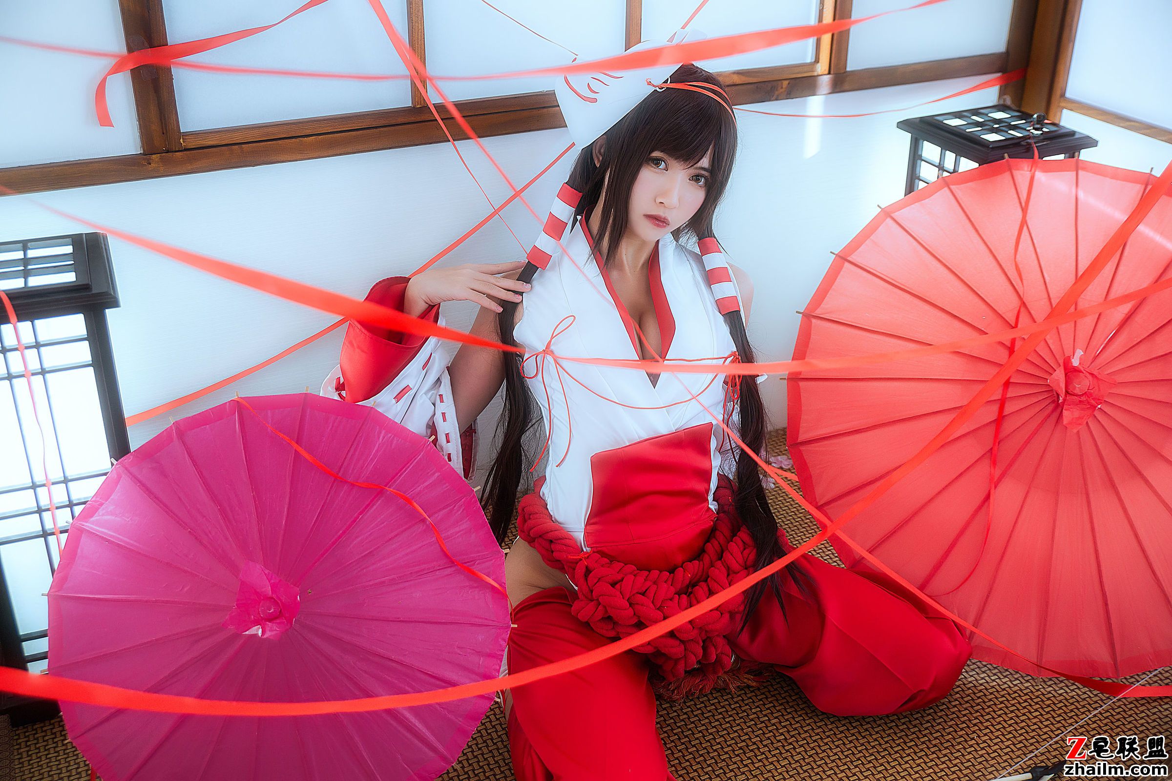 [CosPlay美女] 鳗鱼霏儿 - 巫女 写真套图第5张