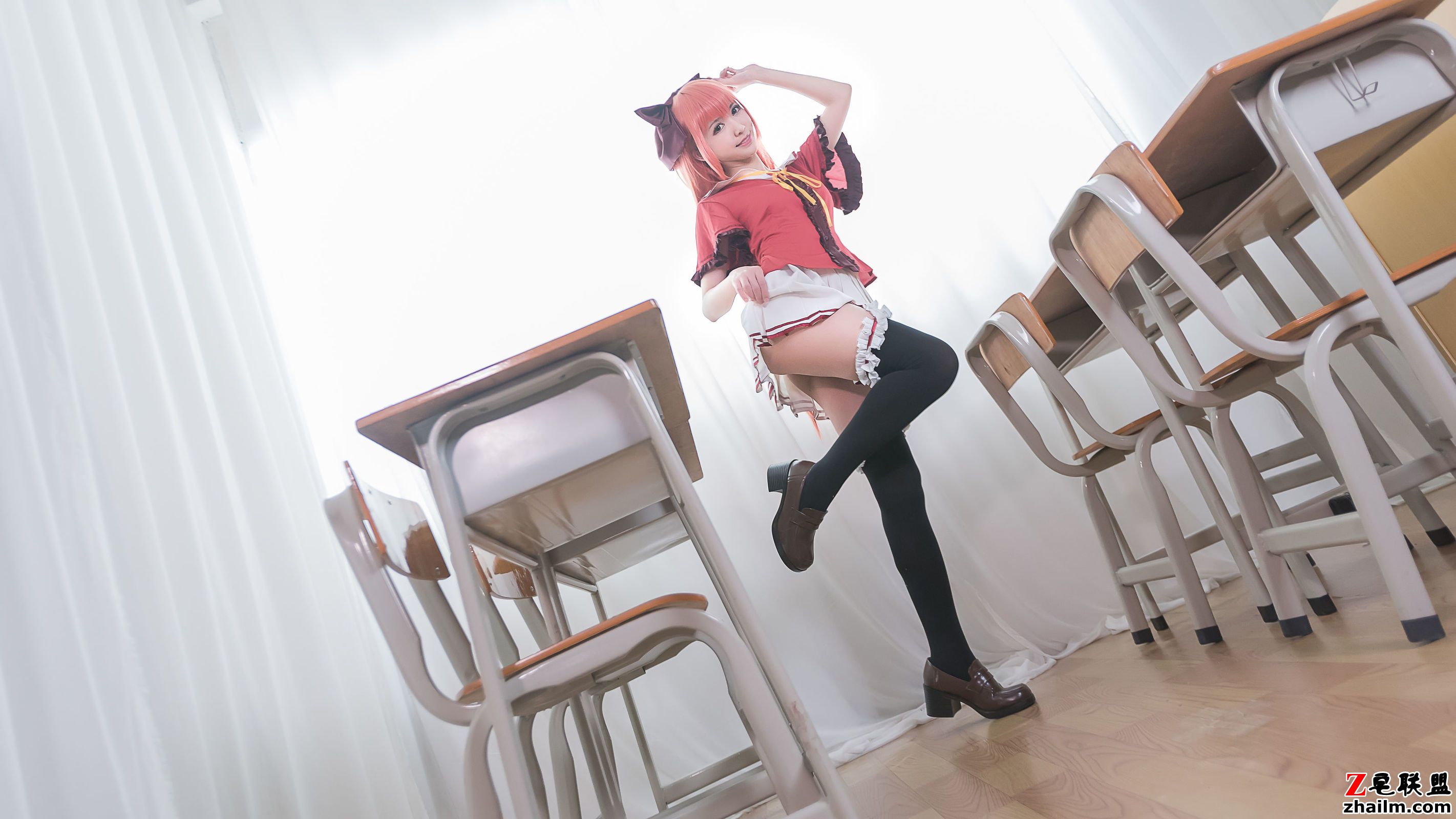 [CosPlay美女] 鳗鱼霏儿 - 红发魔女 <a href=https://www.zhailm.com/e/tags/?tagname=%E5%86%99%E7%9C%9F%E5%A5%97%E5%9B%BE target=_blank class=infotextkey>写真套图</a>第2张