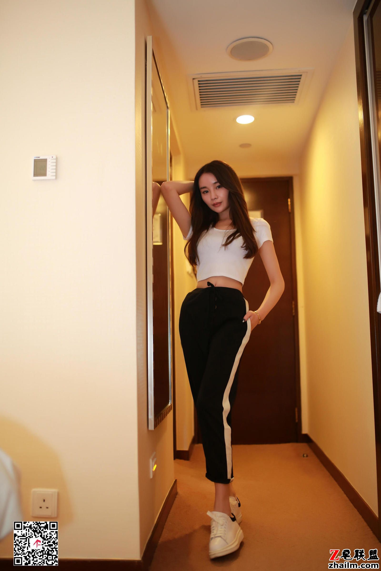 [GIRLISS丽丝映像] - 敏敏《私生活》 写真套图第11张