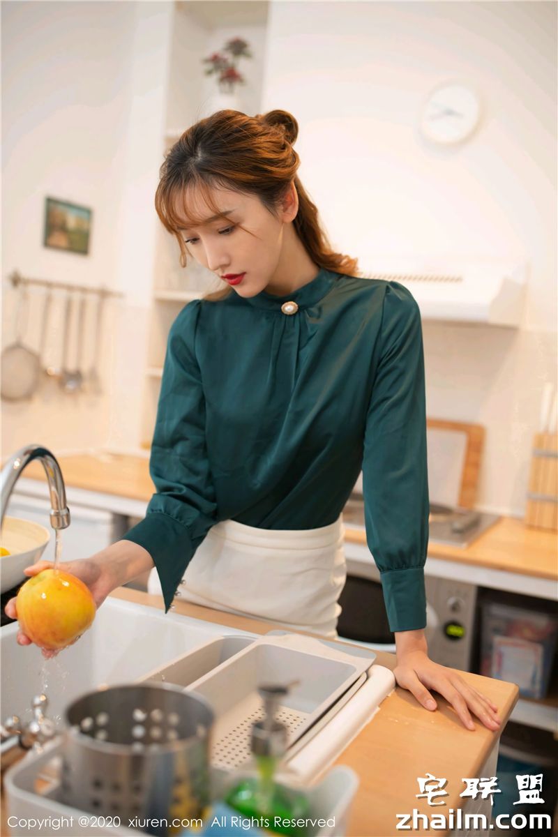 [XIUREN]秀人网 No.1969 陆萱萱&陶喜乐_lele&就是阿朱啊(8)