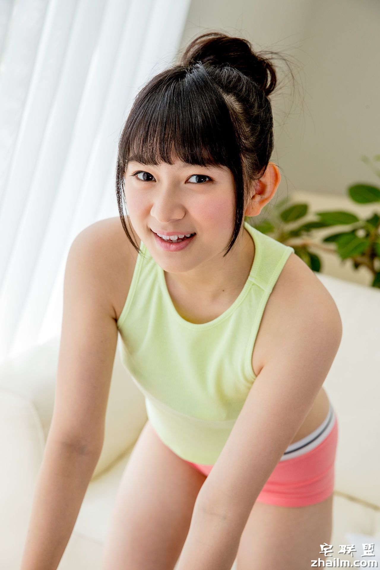 <a href=https://www.zhailm.com/e/tags/?tagname=%E6%B8%85%E7%BA%AF target=_blank class=infotextkey>清纯</a><a href=https://www.zhailm.com/e/tags/?tagname=%E6%97%A5%E6%9C%AC target=_blank class=infotextkey>日本</a>萝莉<a href=https://www.zhailm.com/e/tags/?tagname=%E7%BE%8E%E5%A5%B3 target=_blank class=infotextkey>美女</a>河村みるく气质活力<a href=https://www.zhailm.com/e/tags/?tagname=%E5%86%99%E7%9C%9F target=_blank class=infotextkey>写真</a>图片第1张