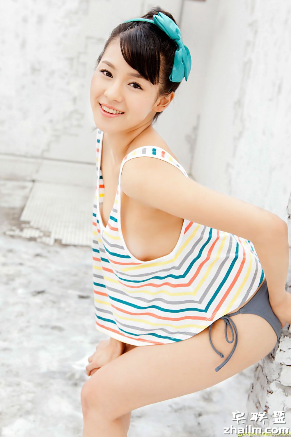 日本性感美乳美女立花阳香翘臀户外写真集第5张