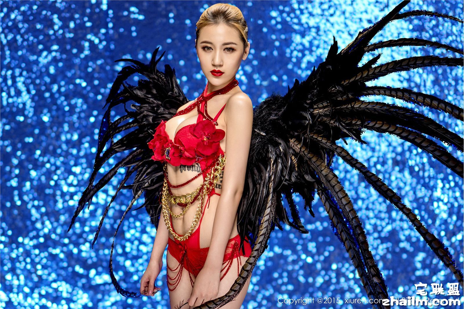 绝色冷艳嫩模晗大大裸体大胆人体艺术写真