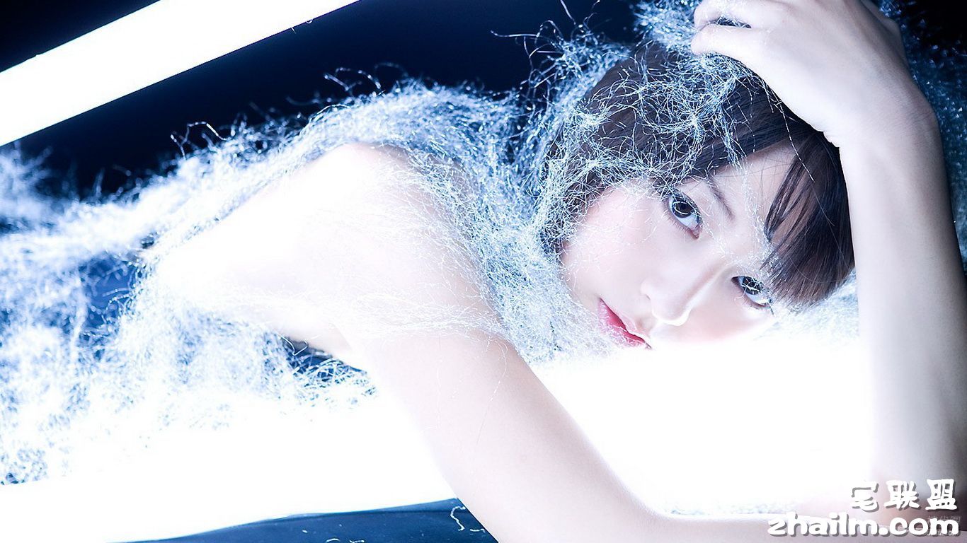 <a href=https://www.zhailm.com/e/tags/?tagname=%E6%97%A5%E6%9C%AC target=_blank class=infotextkey>日本</a><a href=https://www.zhailm.com/e/tags/?tagname=%E6%80%A7%E6%84%9F target=_blank class=infotextkey>性感</a><a href=https://www.zhailm.com/e/tags/?tagname=%E7%BE%8E%E5%A5%B3 target=_blank class=infotextkey>美女</a>杉本有美个性艺术摄影<a href=https://www.zhailm.com/e/tags/?tagname=%E5%86%99%E7%9C%9F target=_blank class=infotextkey>写真</a>图片第1张