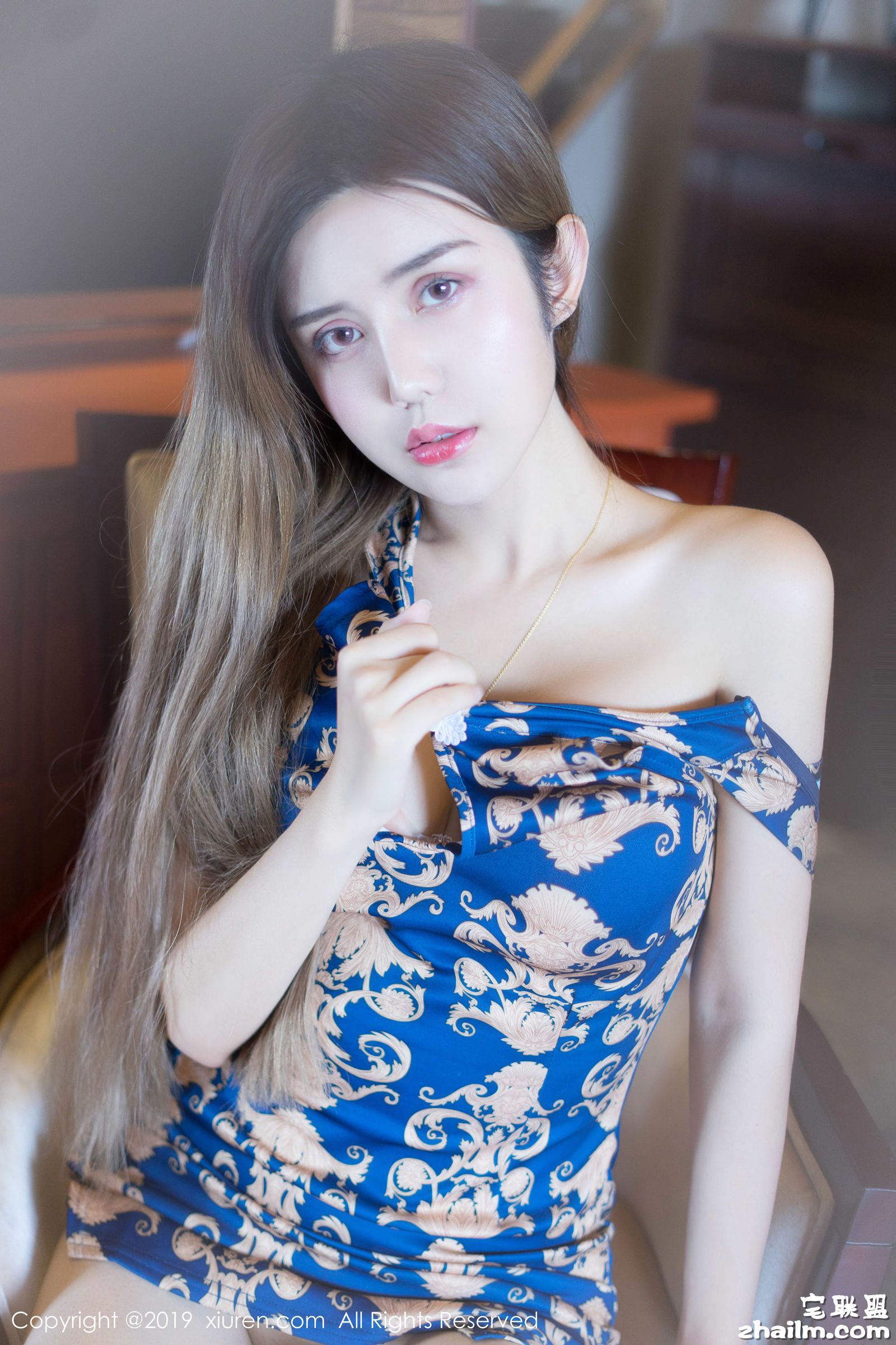 [XIUREN秀人网] No.1794 Cris_卓娅祺 - 古典旗袍与魅惑私房内衣诱惑第14张