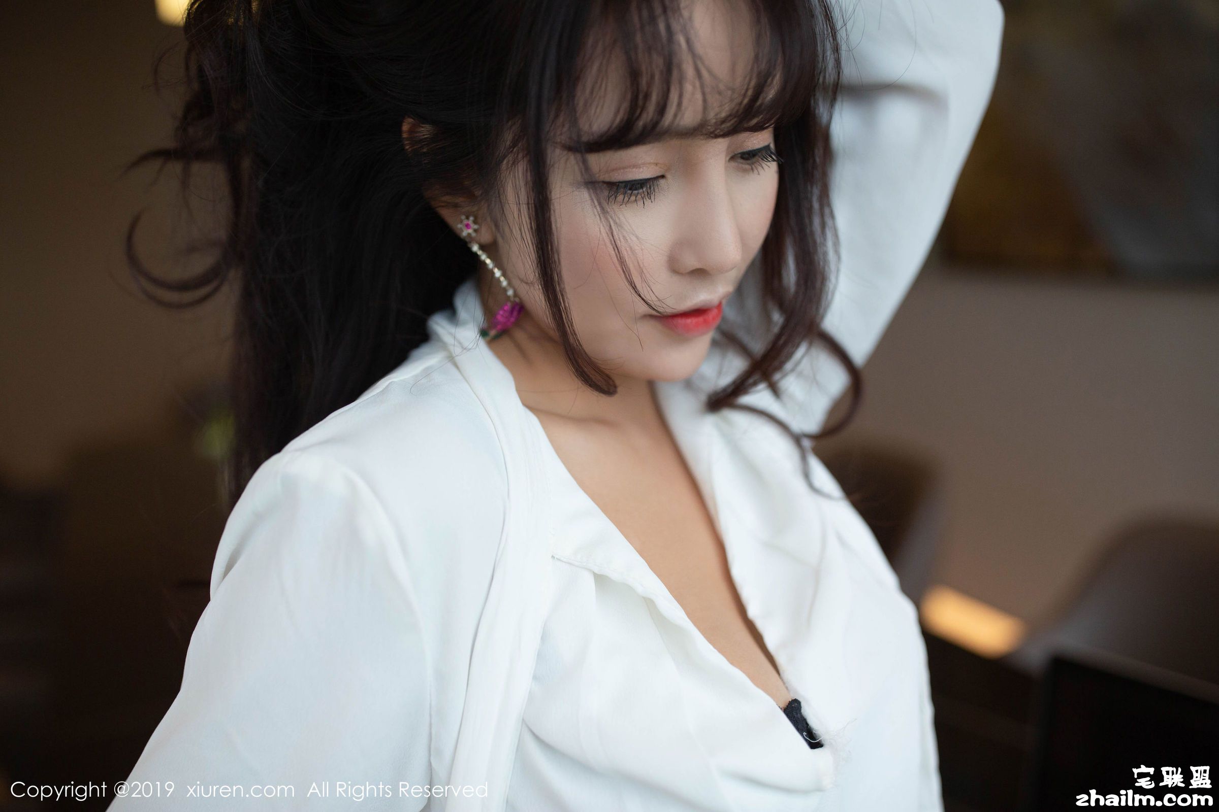 [XIUREN秀人网] No.1776 模特@陶喜乐_lele会议室第二部写真第13张