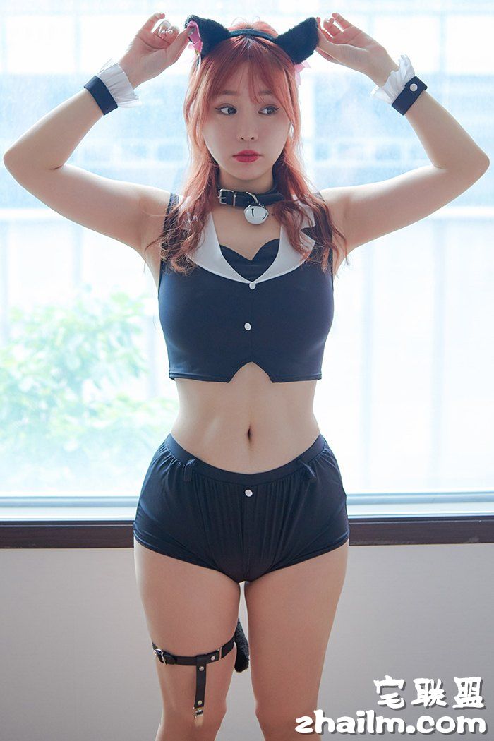 火辣撩人少女王雨纯白皙美乳角色扮演疯狂裸露